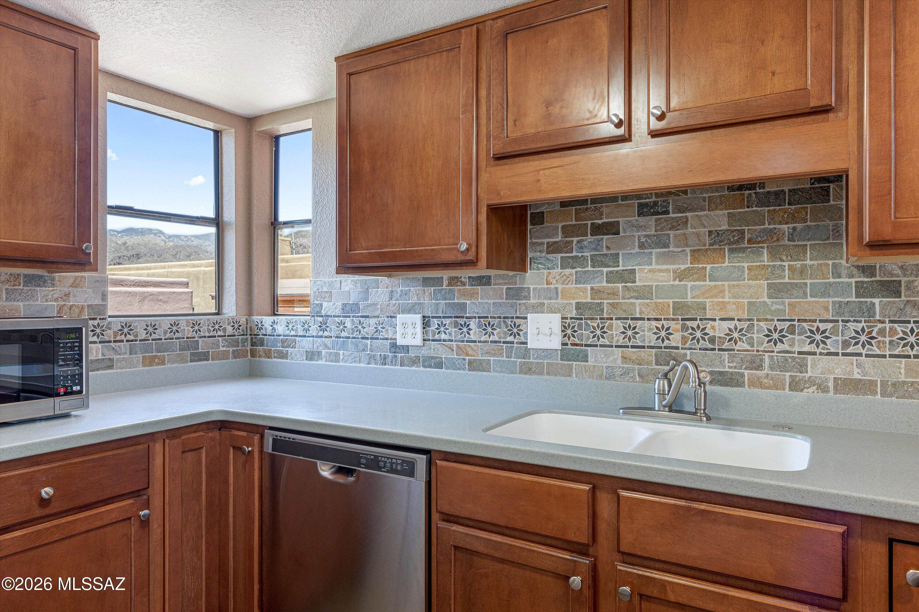 5051 N Sabino Canyon Road 2111