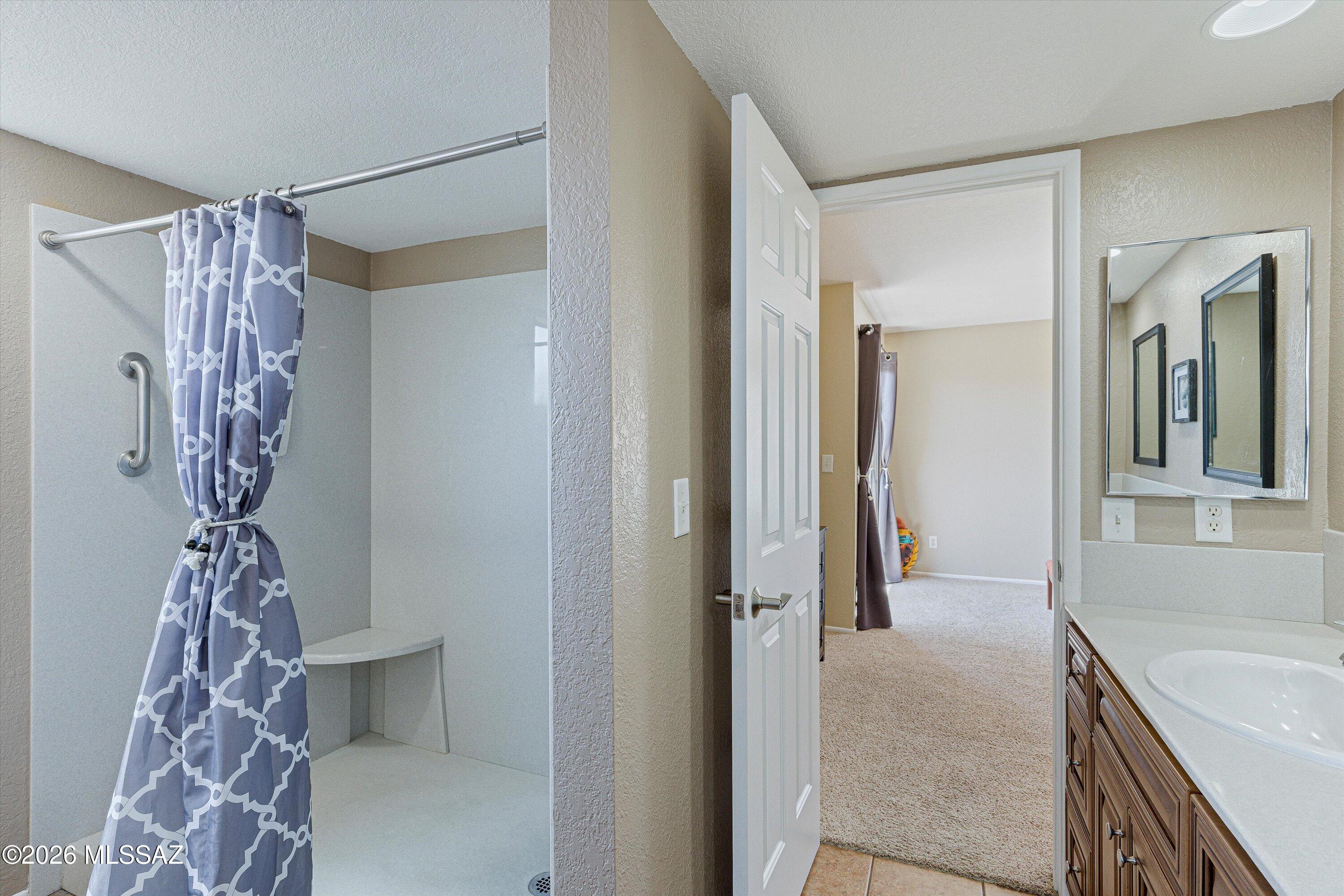 5051 N Sabino Canyon Road 2111