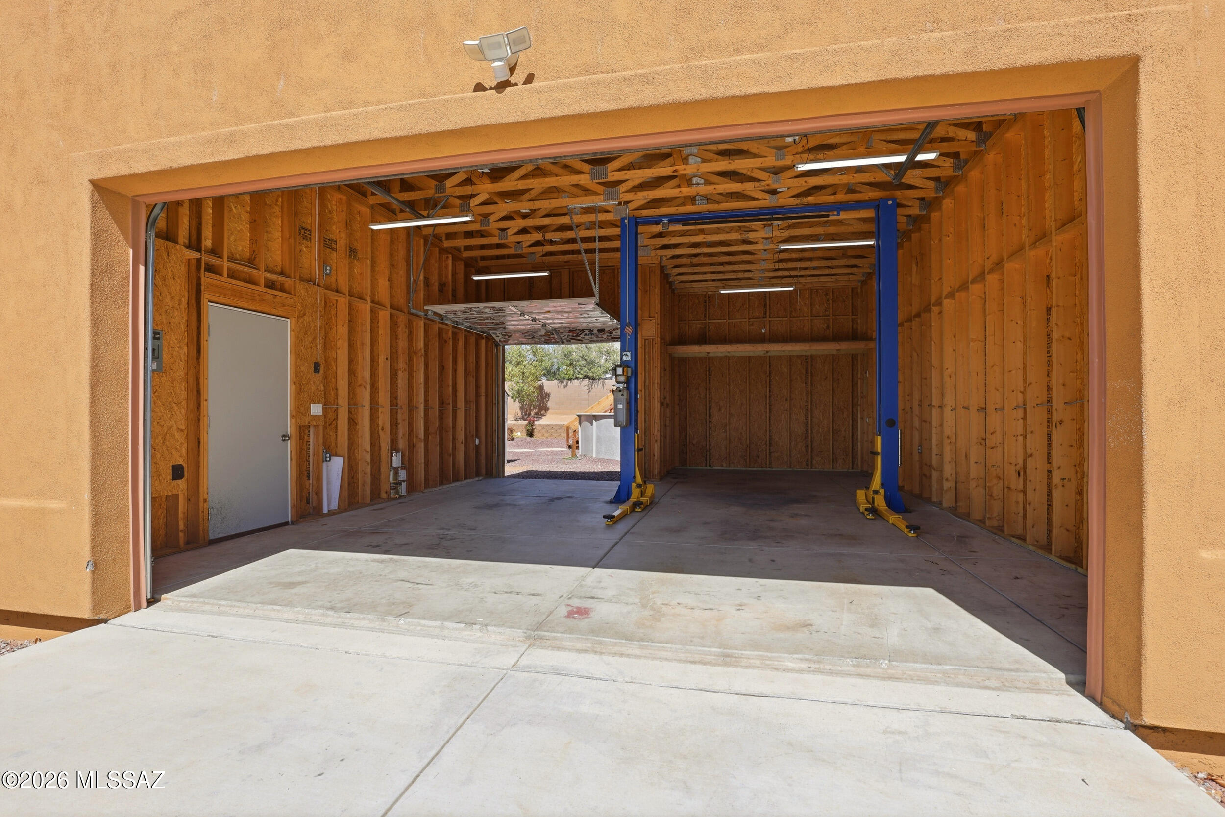 9331 S San Esteban Drive