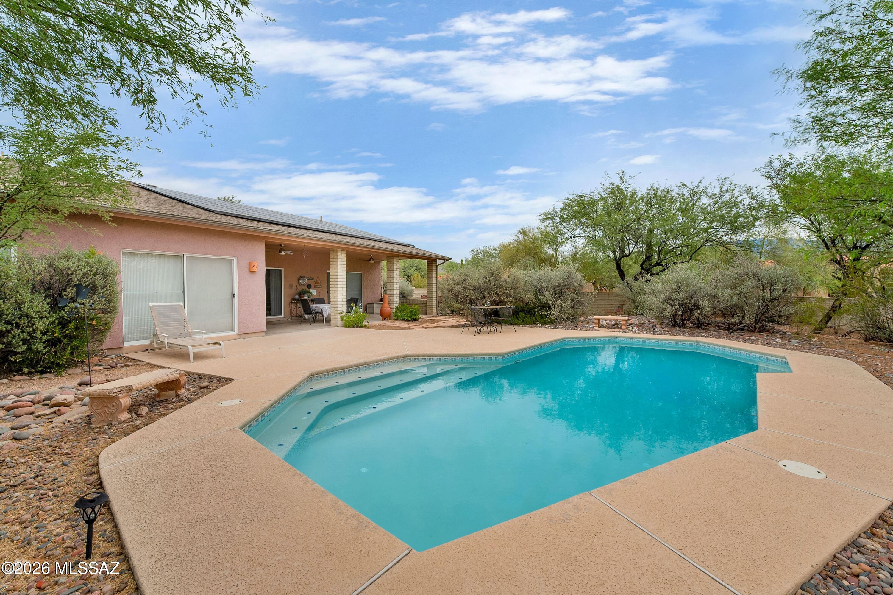 12390 E Avenida De La Vista Verde