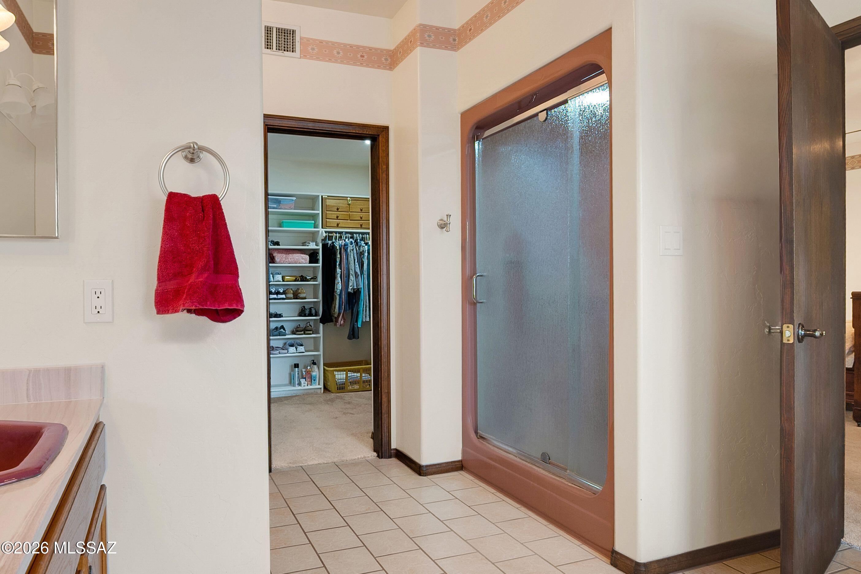 12390 E Avenida De La Vista Verde