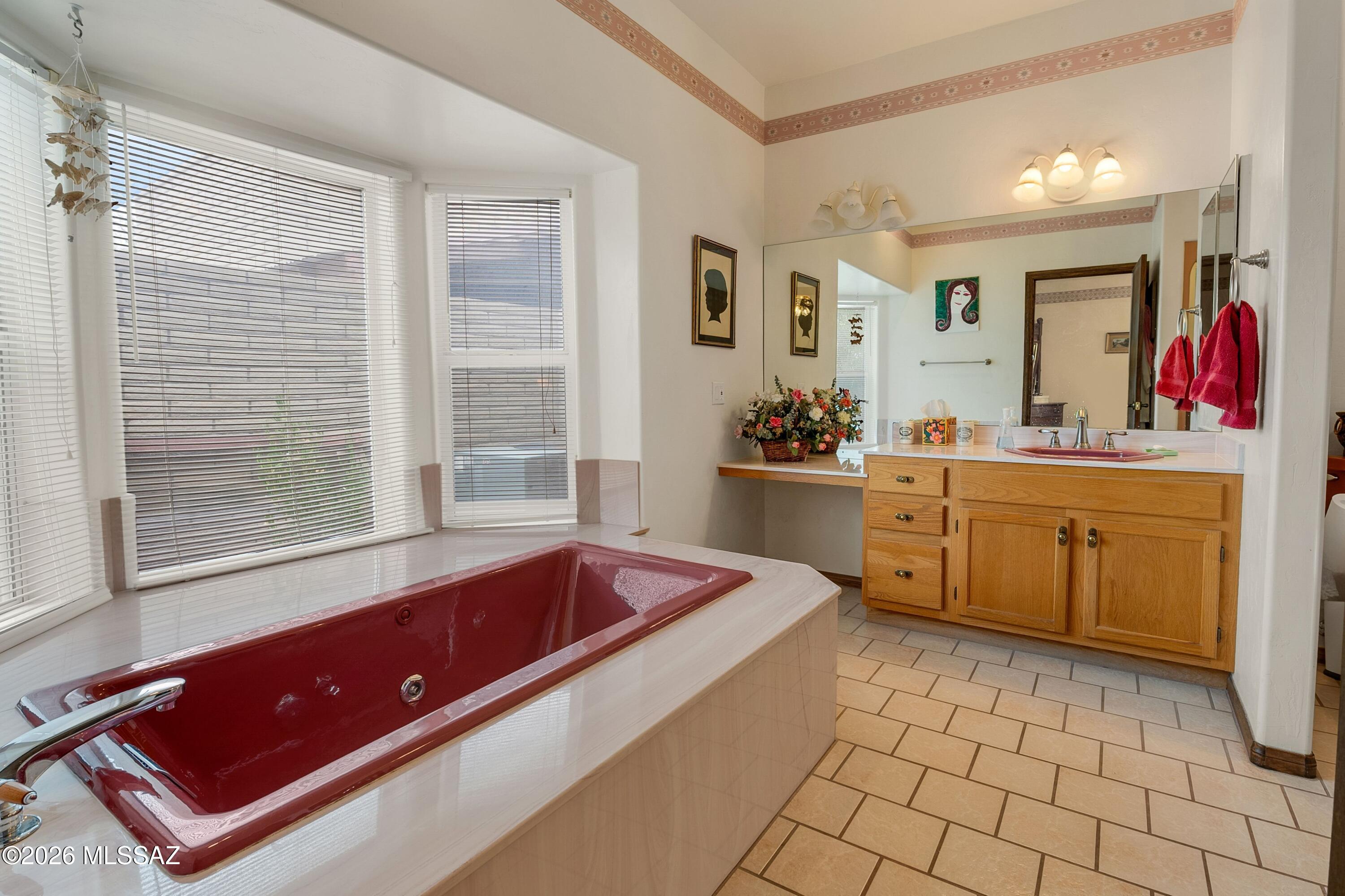 12390 E Avenida De La Vista Verde
