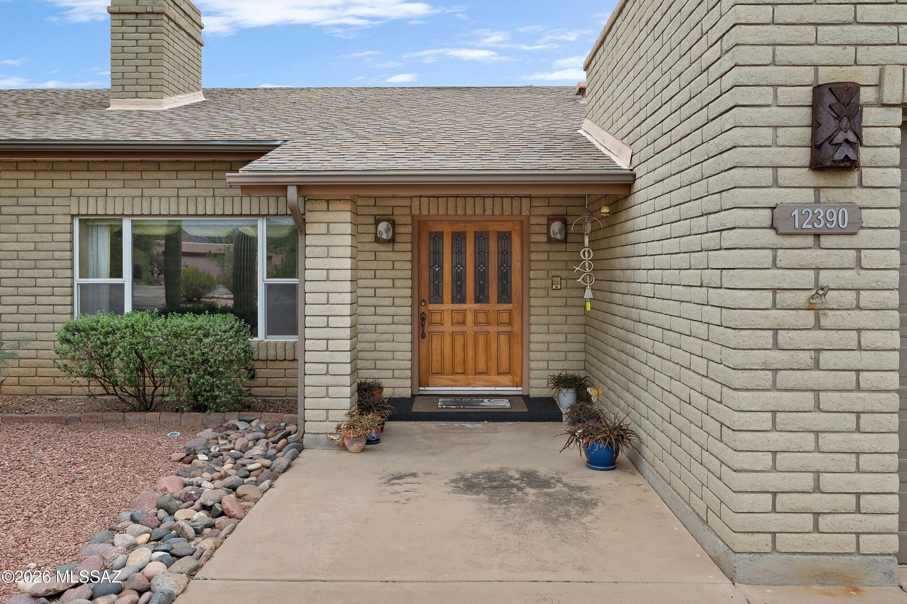 12390 E Avenida De La Vista Verde