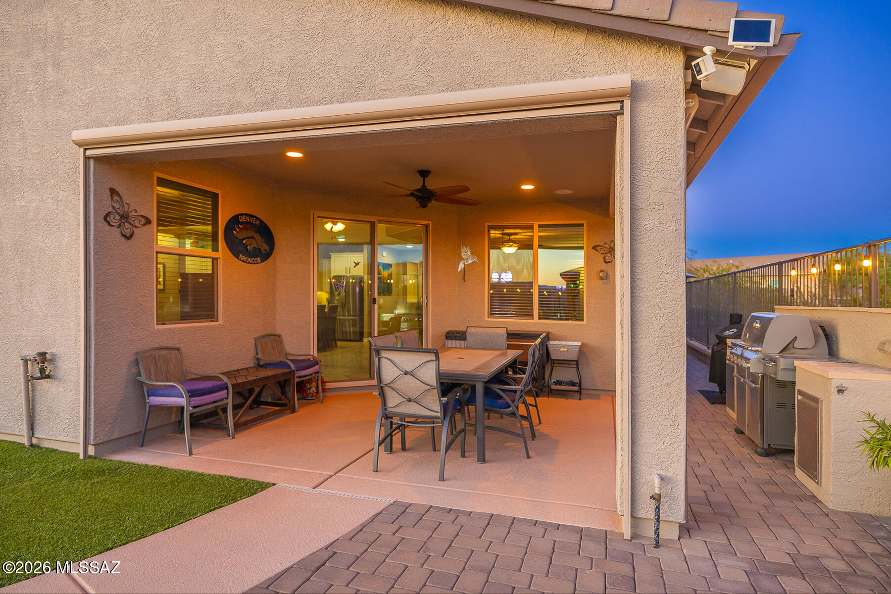1390 E Stronghold Canyon Lane