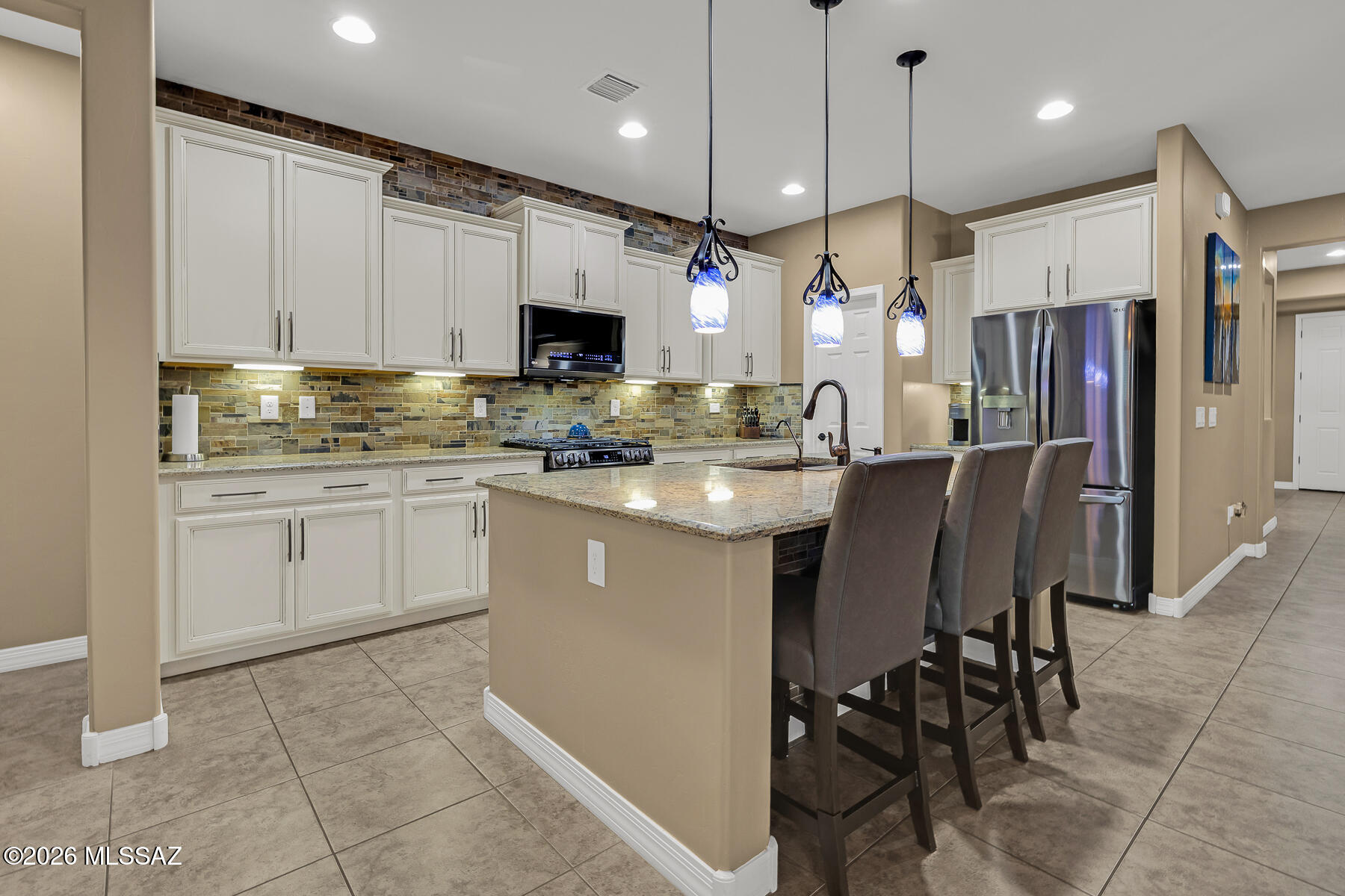 1390 E Stronghold Canyon Lane