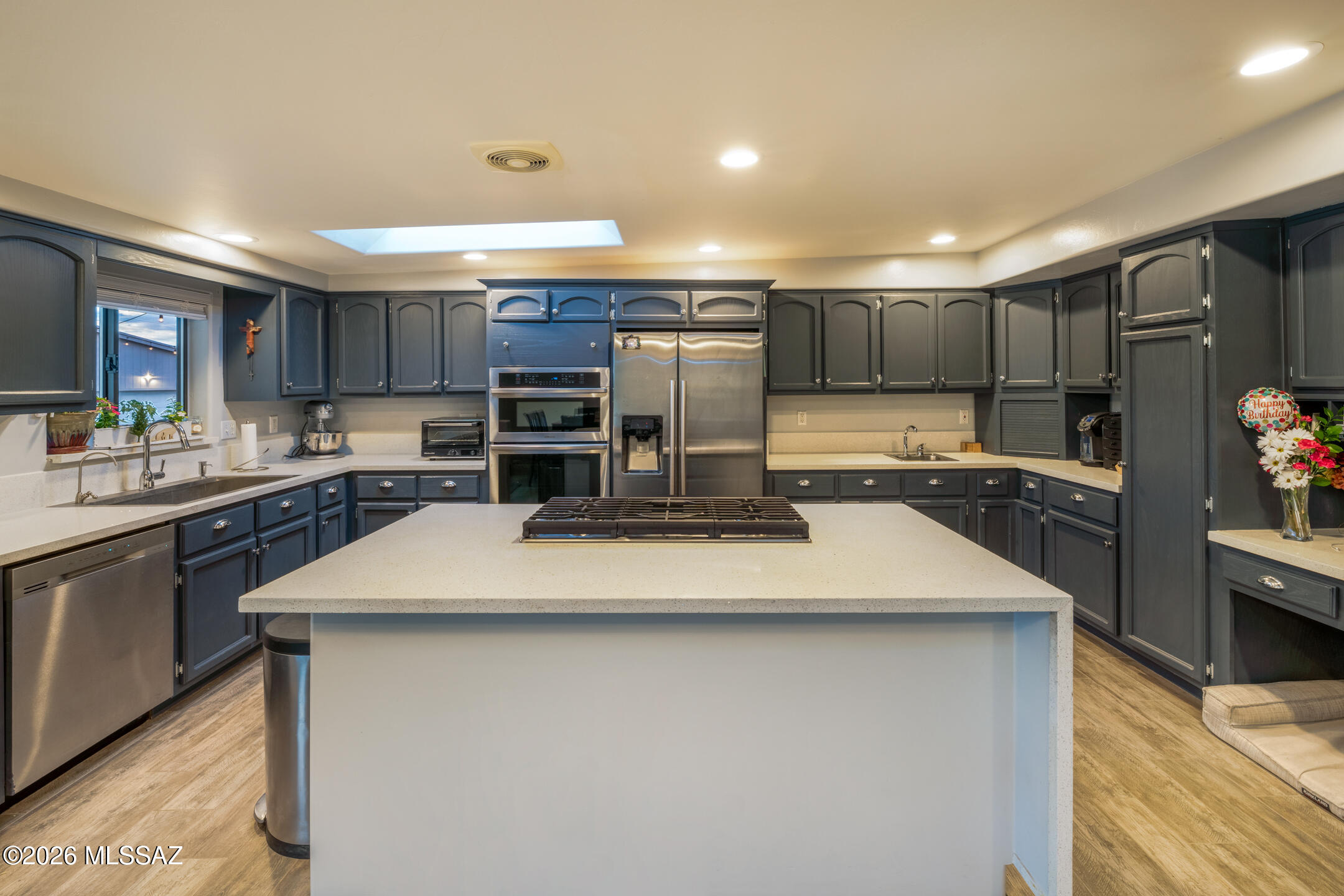 7049 N Magic Lane
