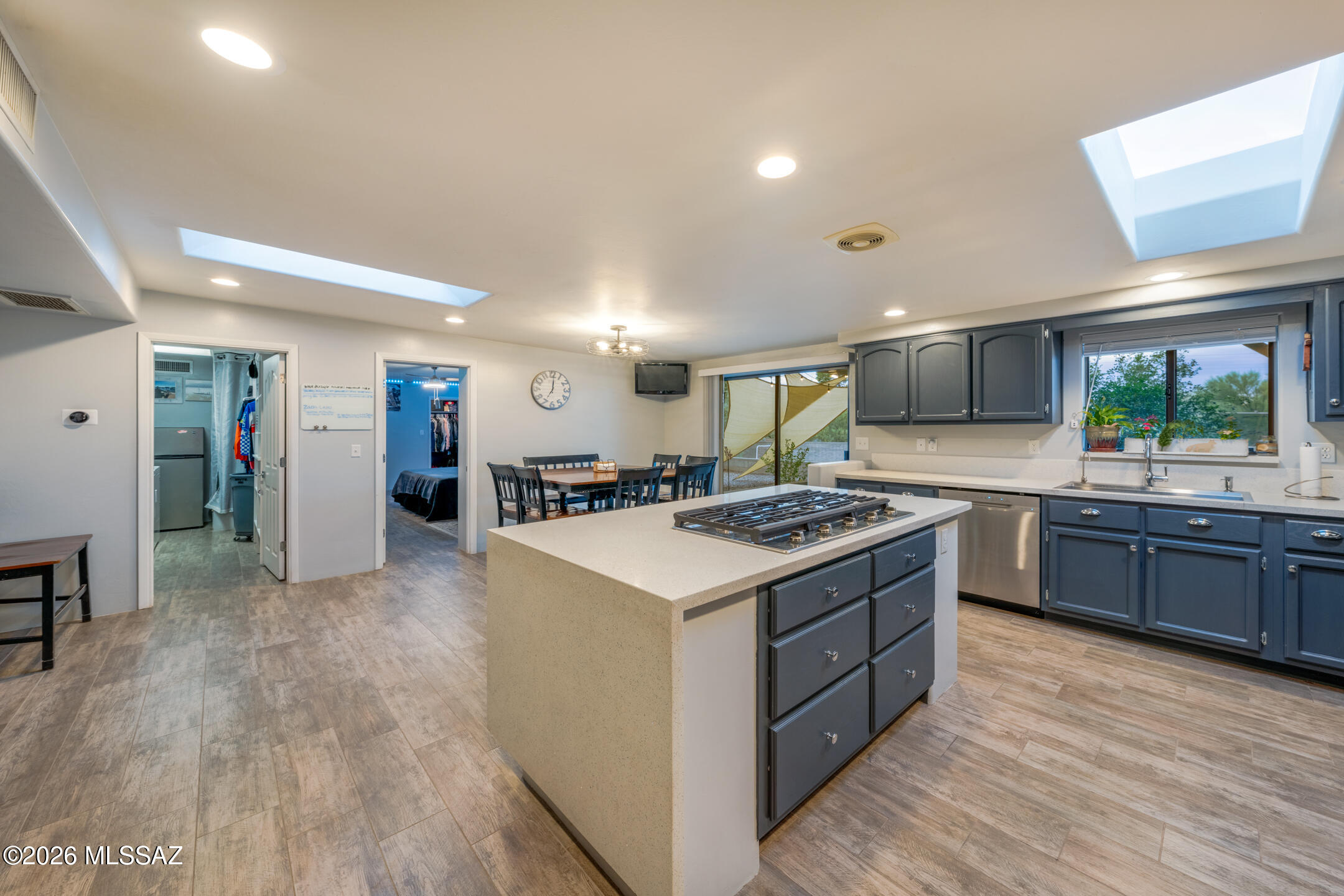7049 N Magic Lane