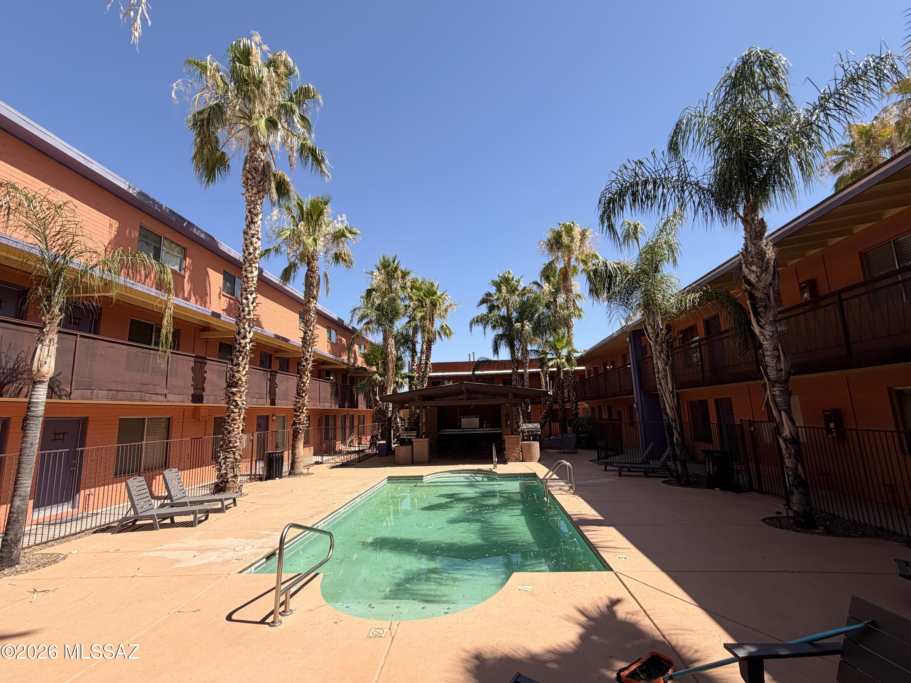 55 N Cherry Avenue 105