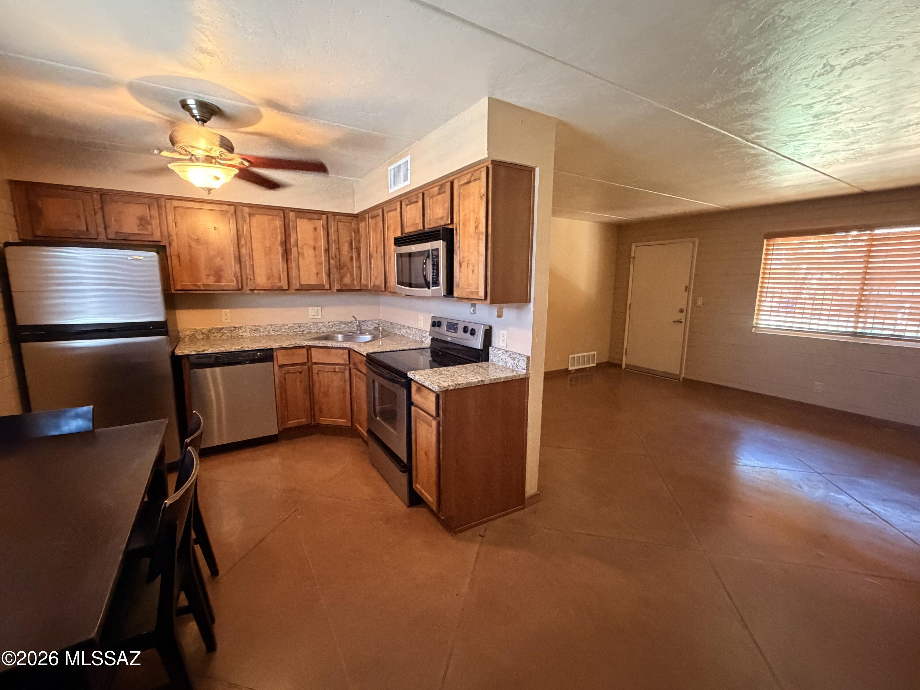 55 N Cherry Avenue 105