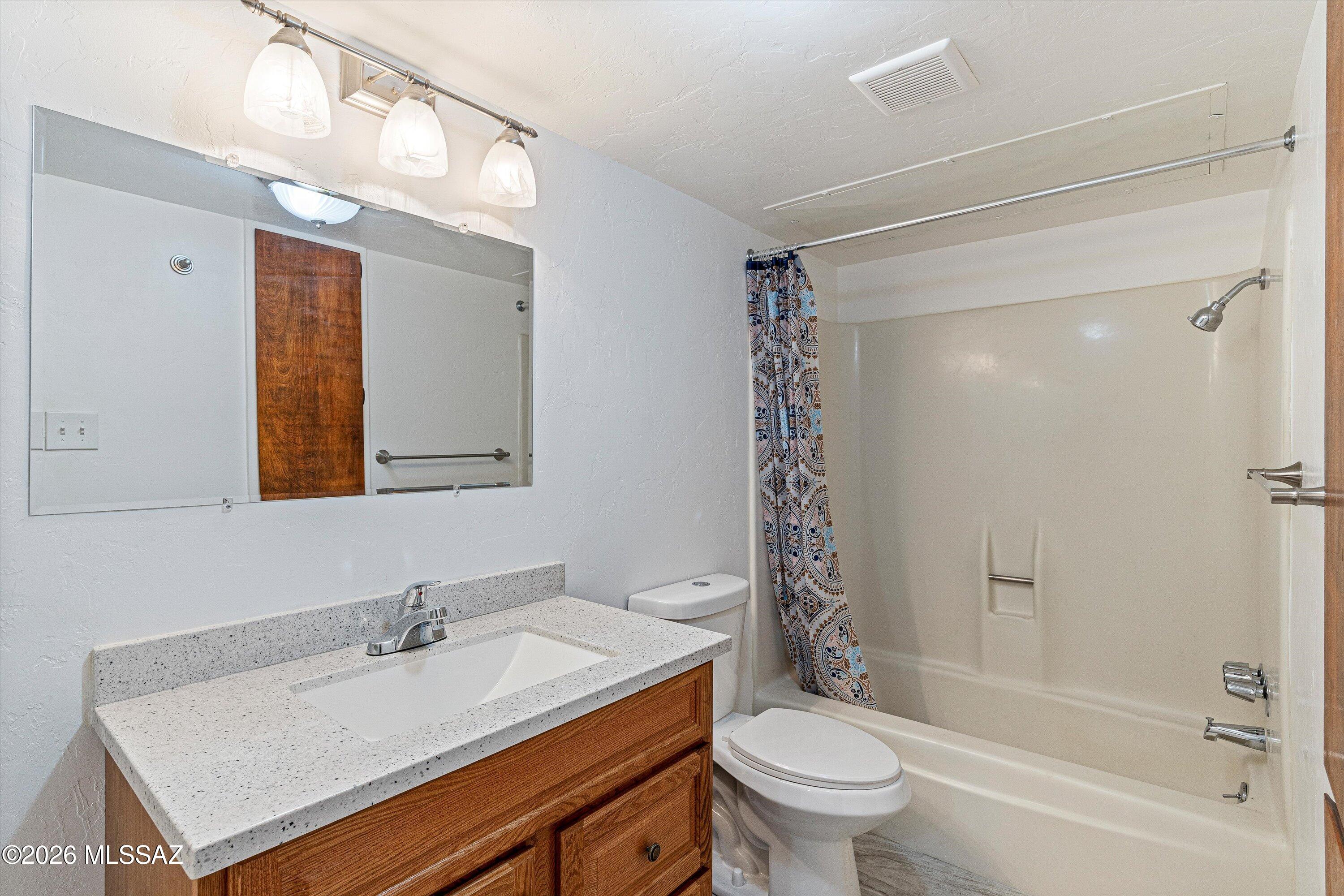 1620 N Wilmot Road D170