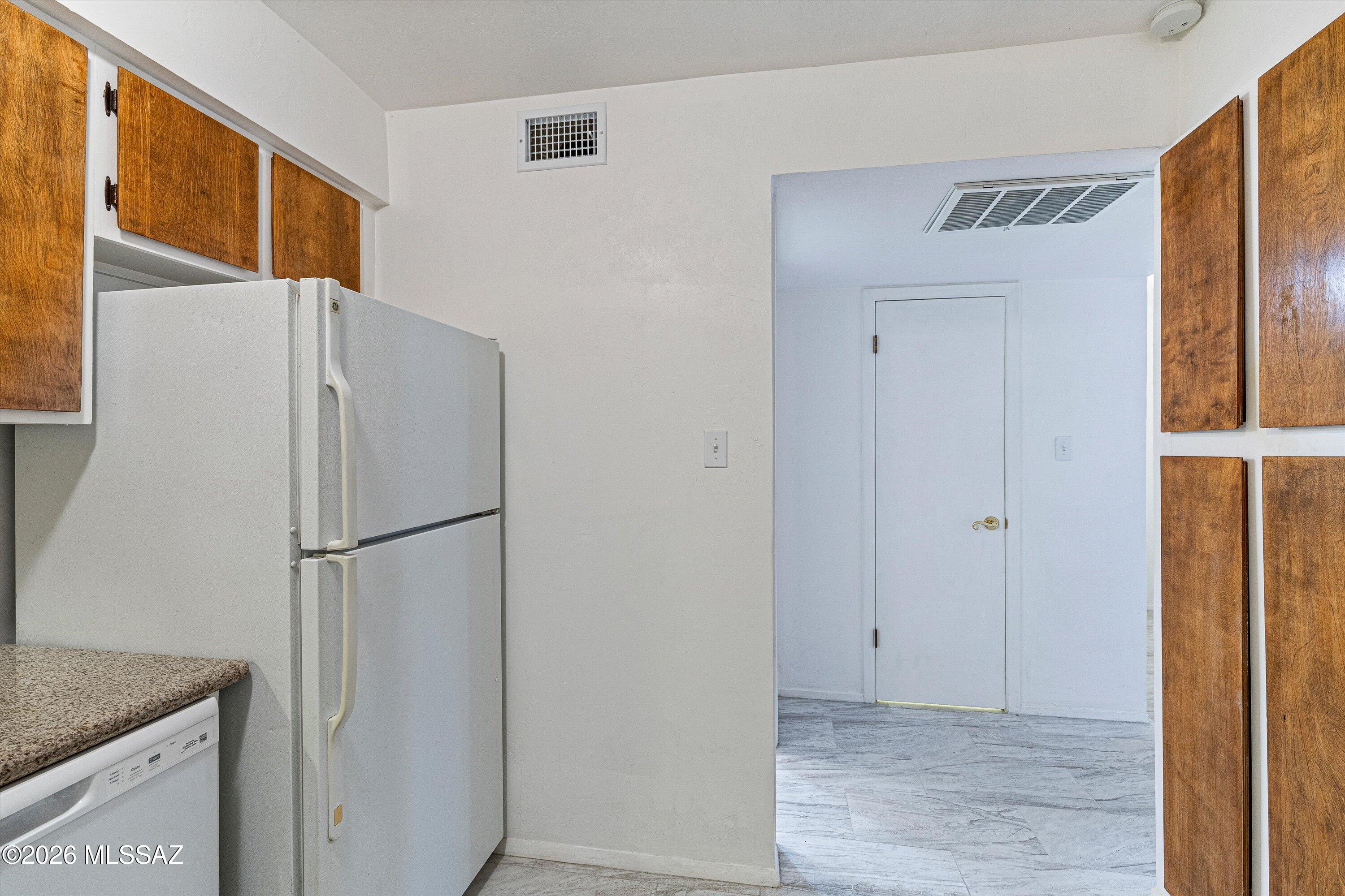 1620 N Wilmot Road D170