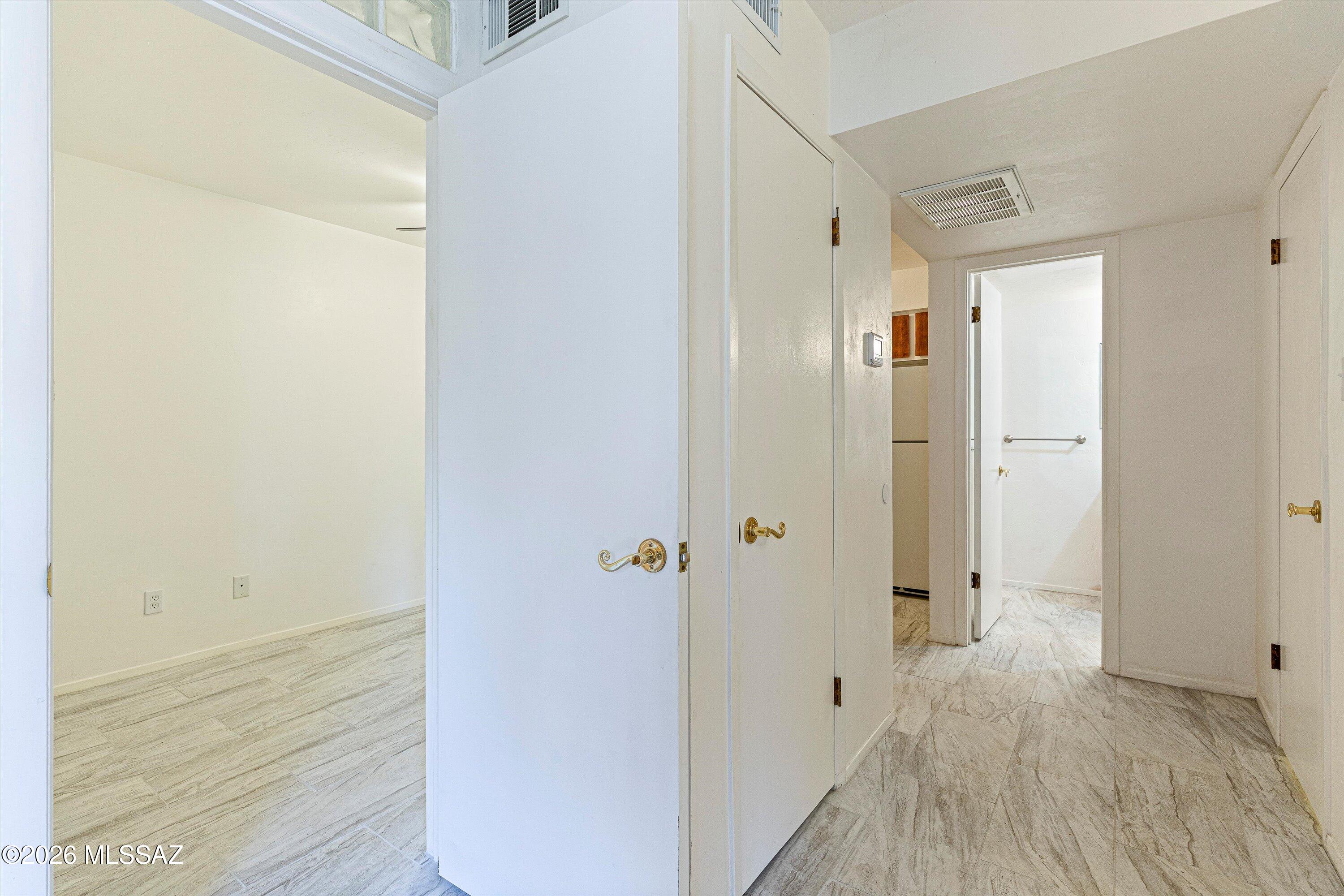 1620 N Wilmot Road D170