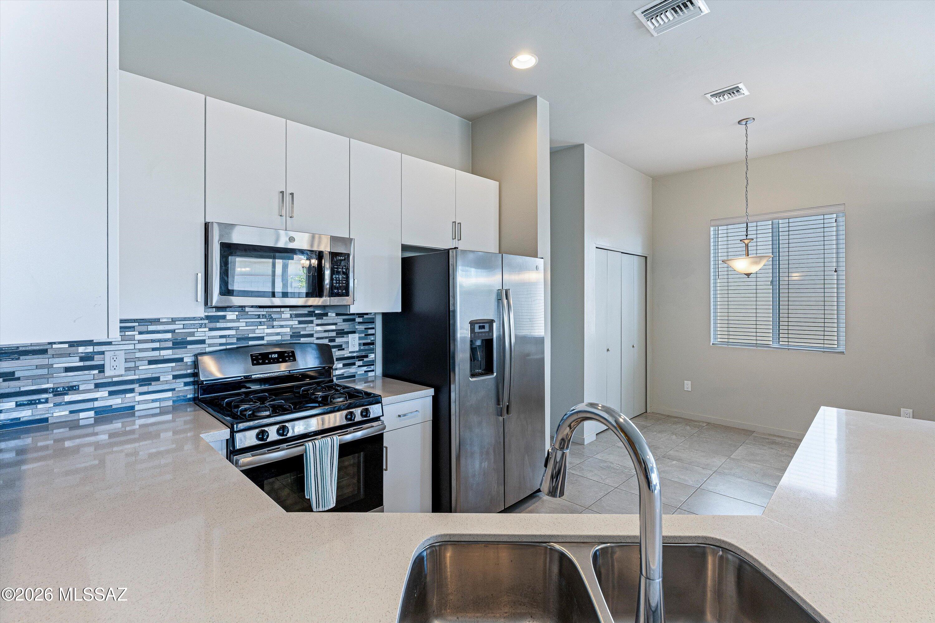 7508 E Bookmark Place