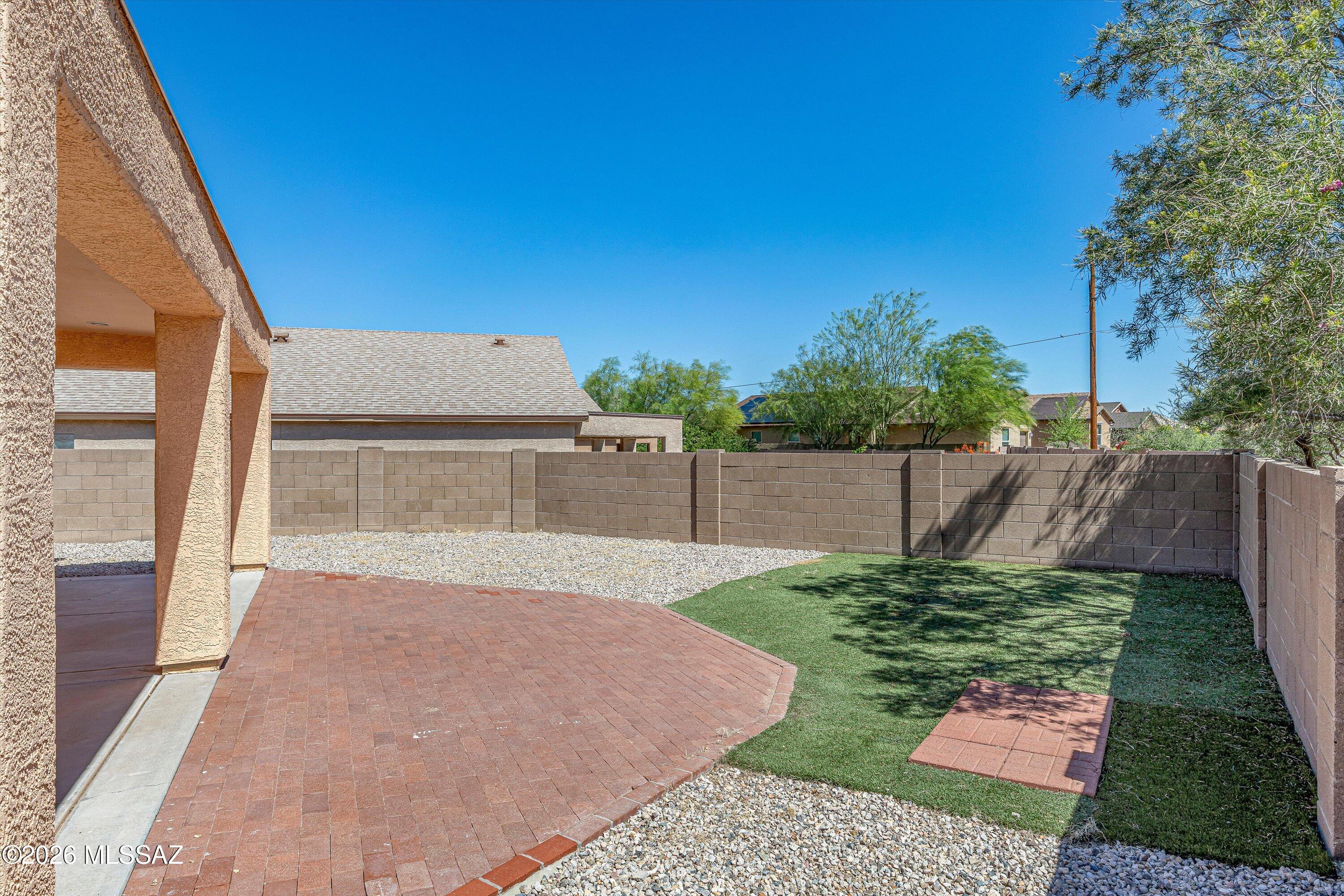 4029 E Big Game Place