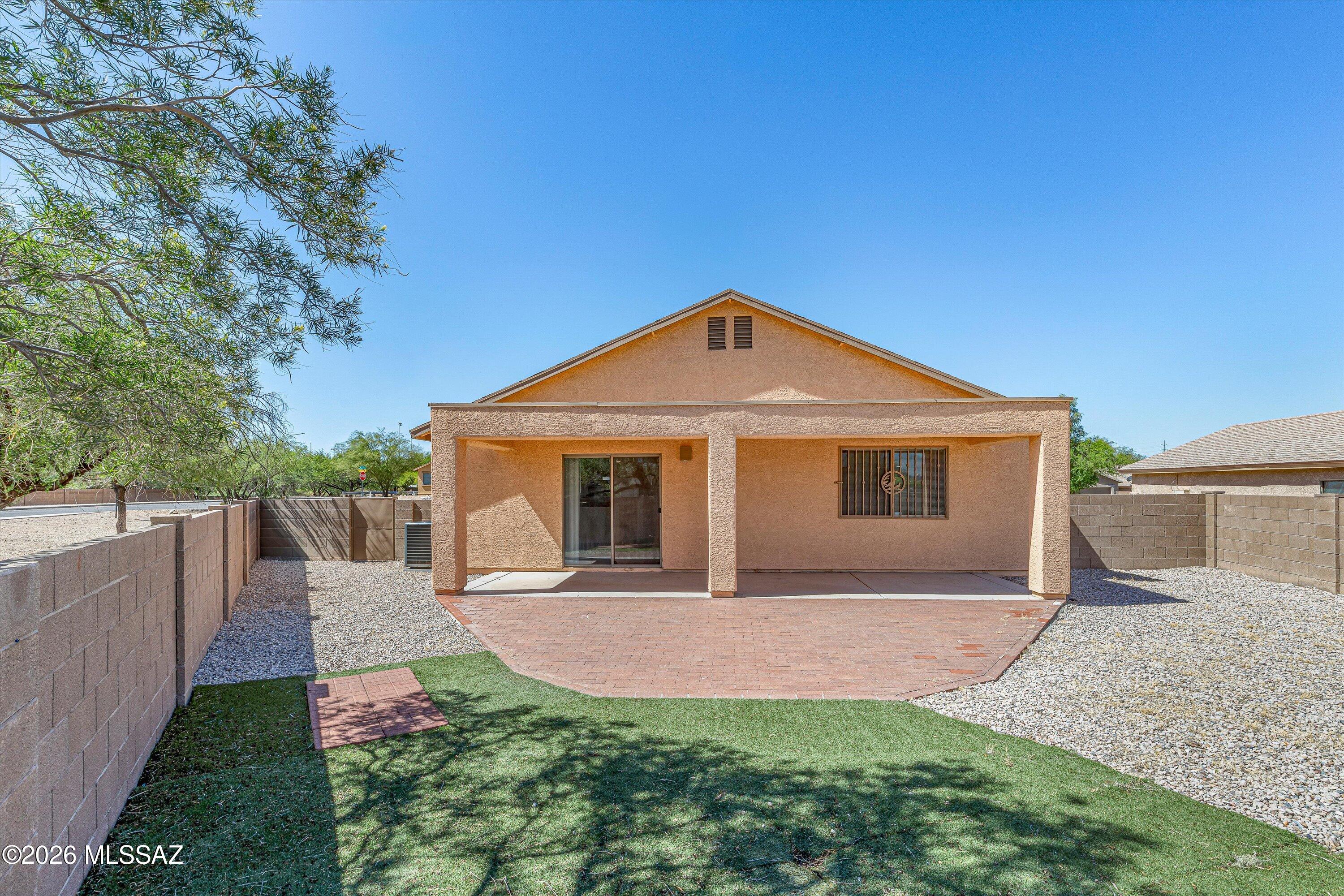 4029 E Big Game Place