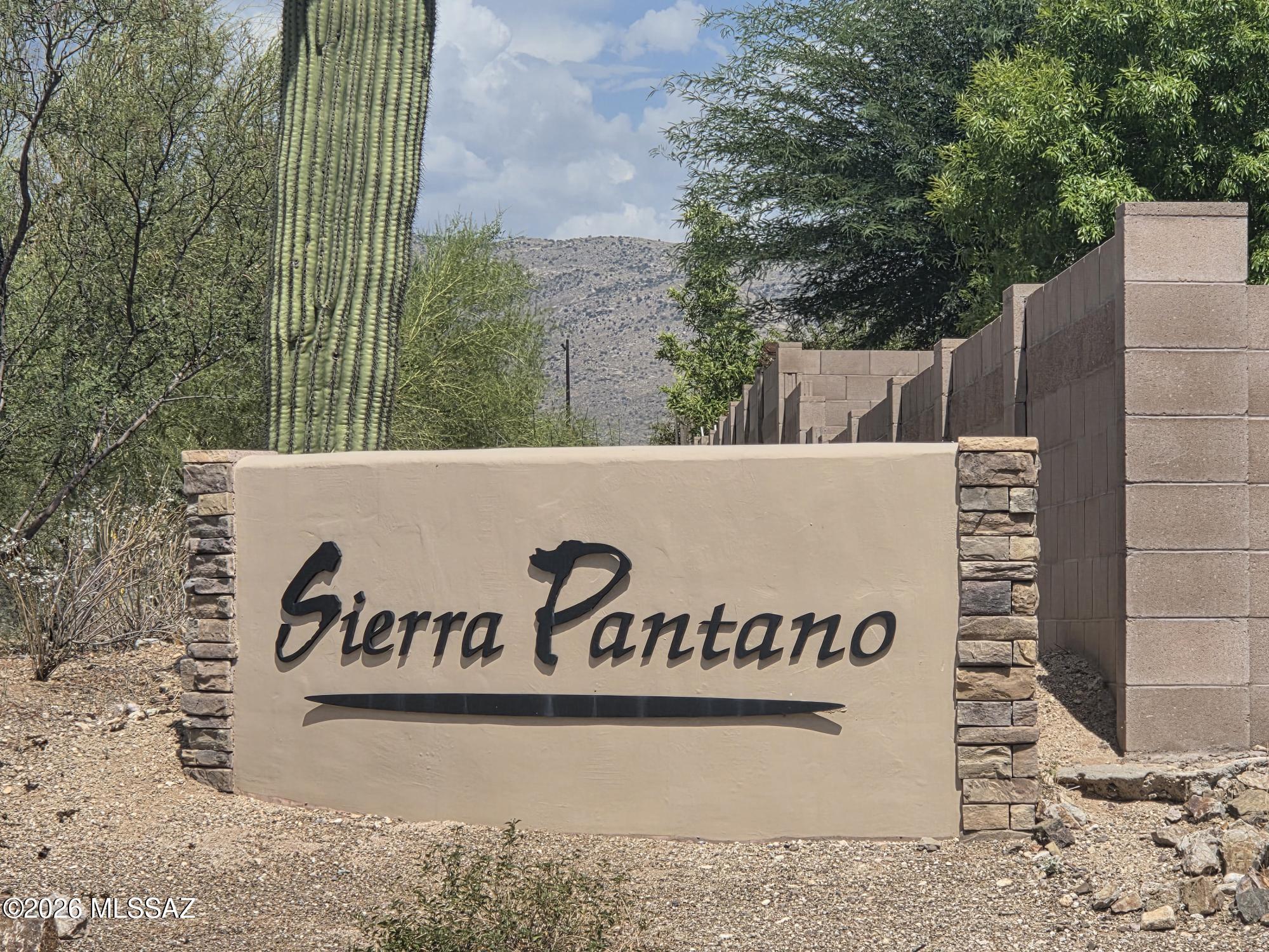 3904 S Camino Ensenada Del Pantano