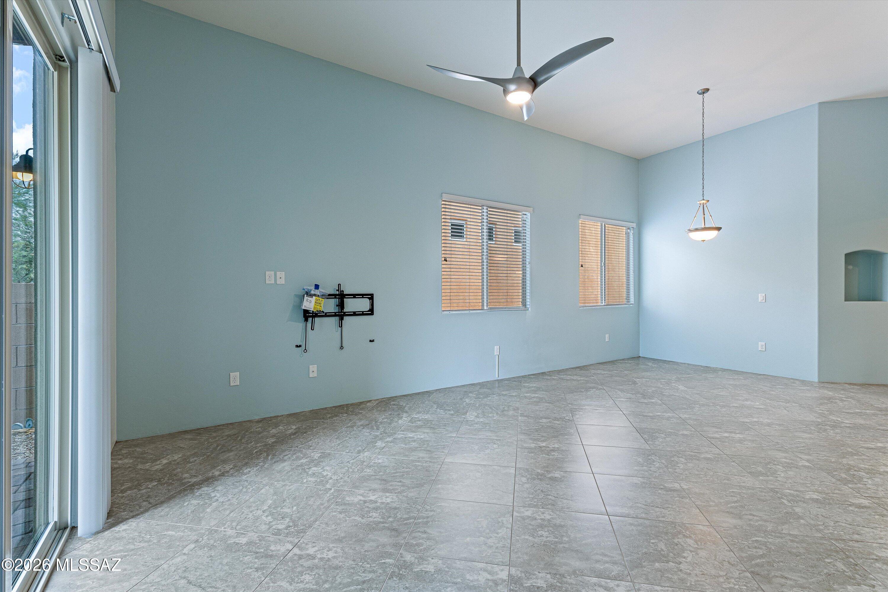 3300 S Lakeside View Drive