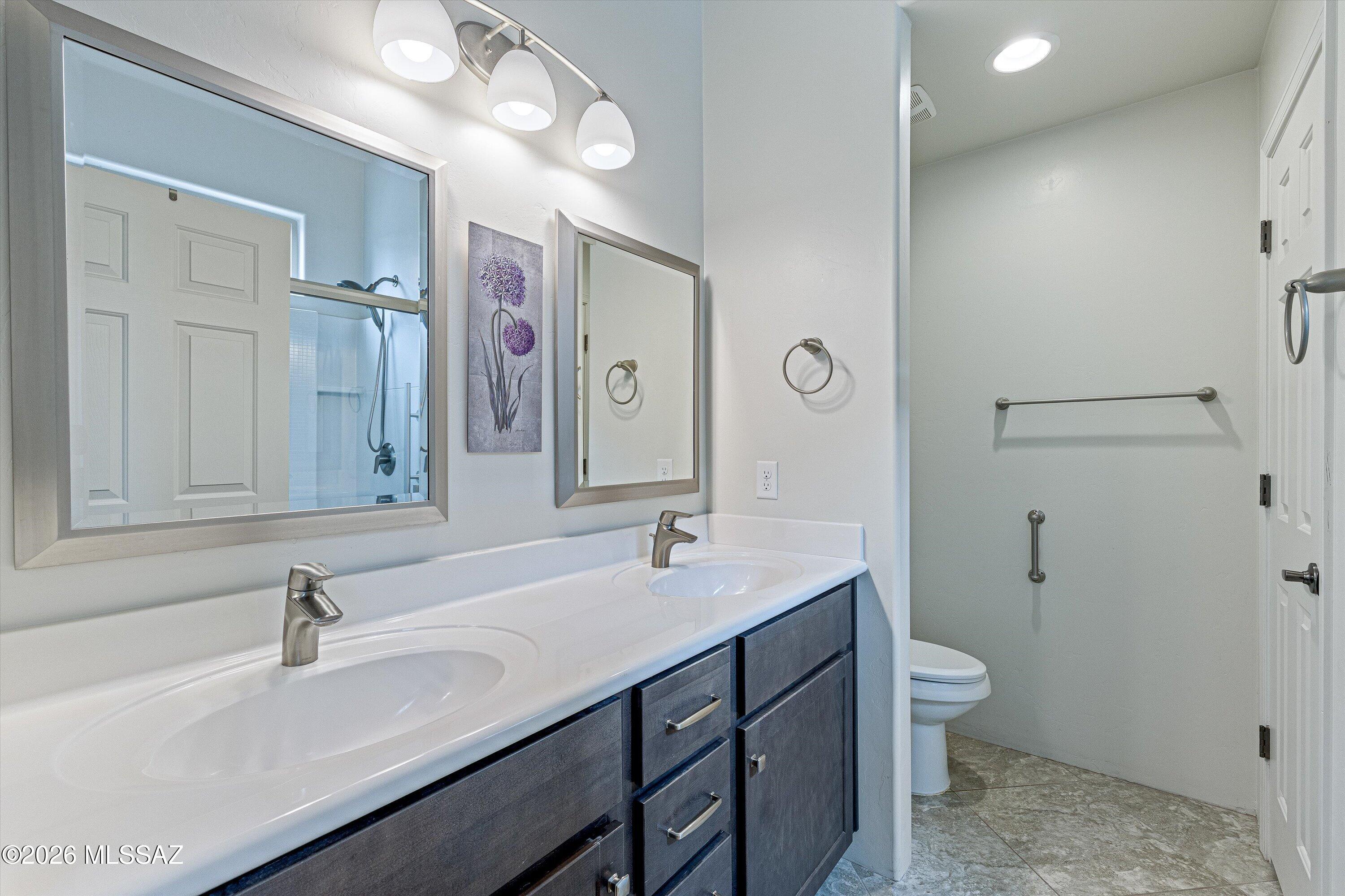 3300 S Lakeside View Drive