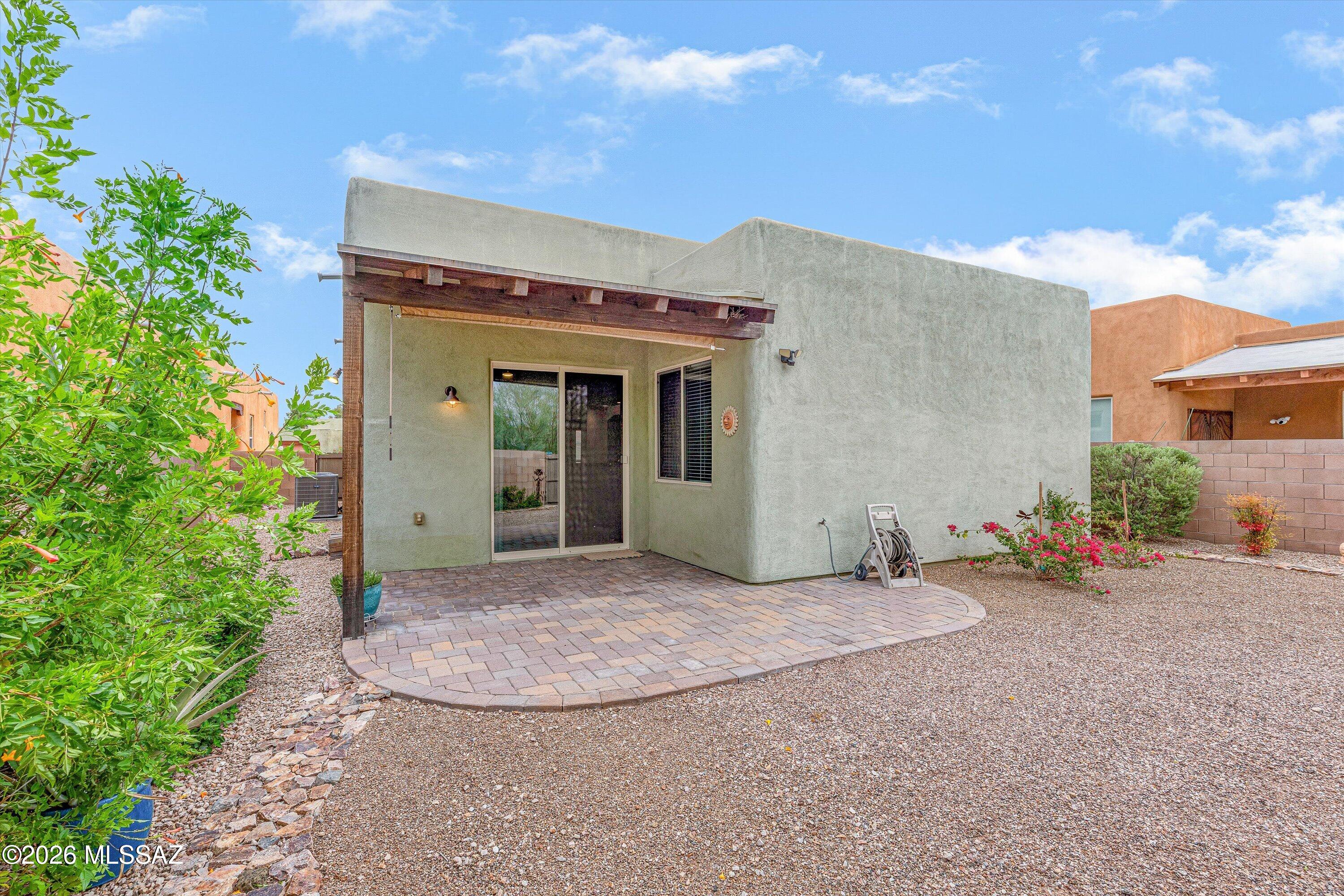 3300 S Lakeside View Drive