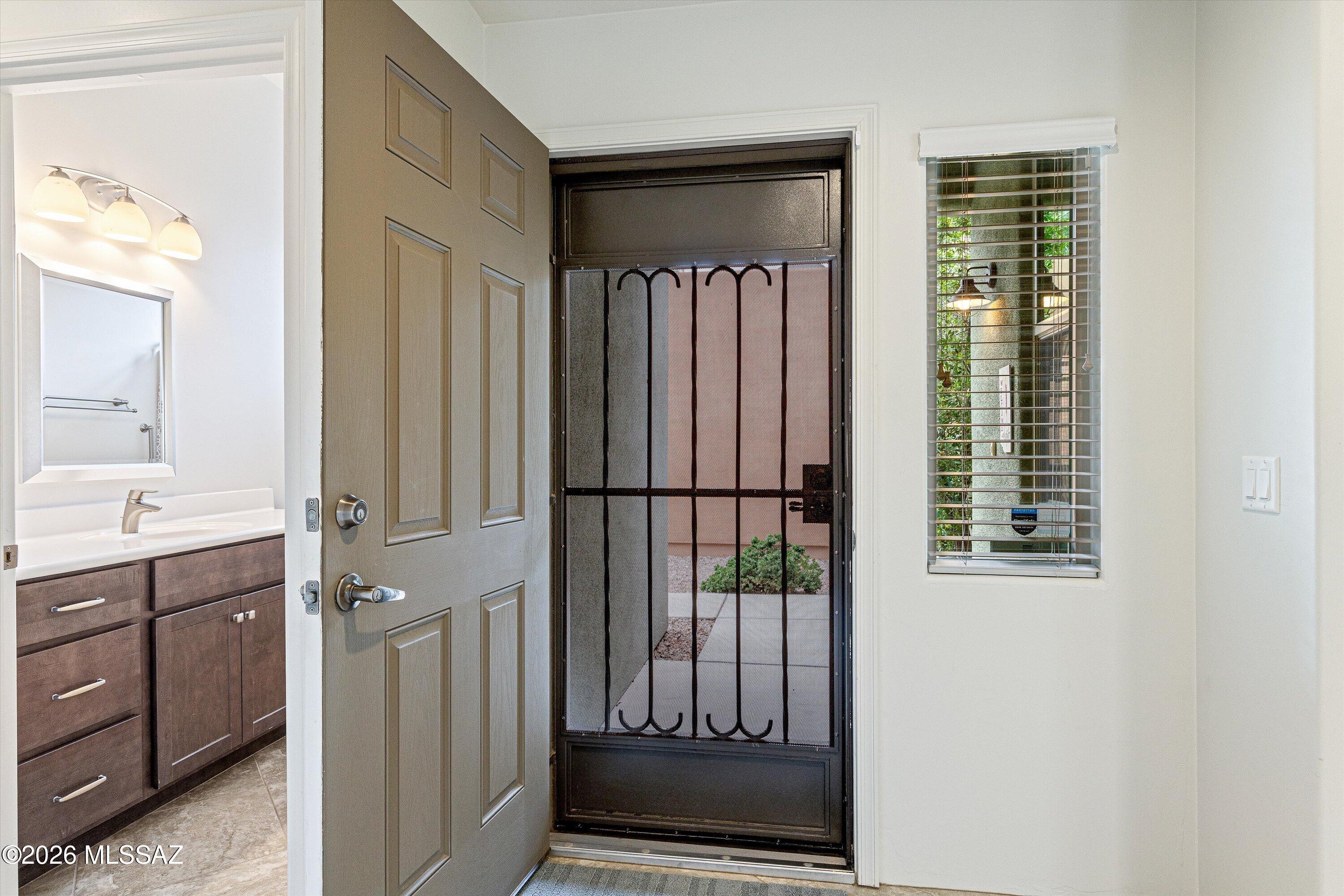 3300 S Lakeside View Drive