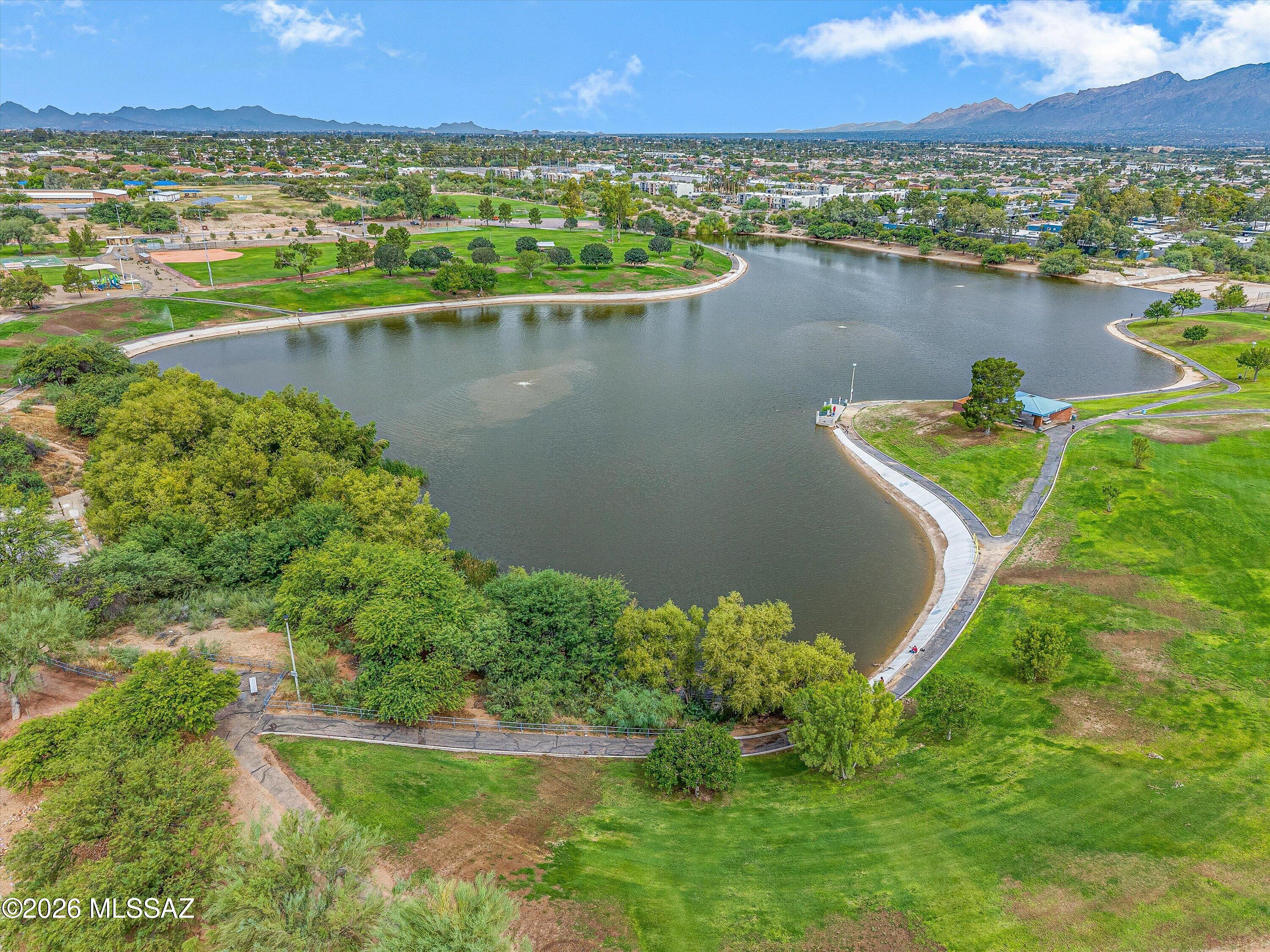 3300 S Lakeside View Drive