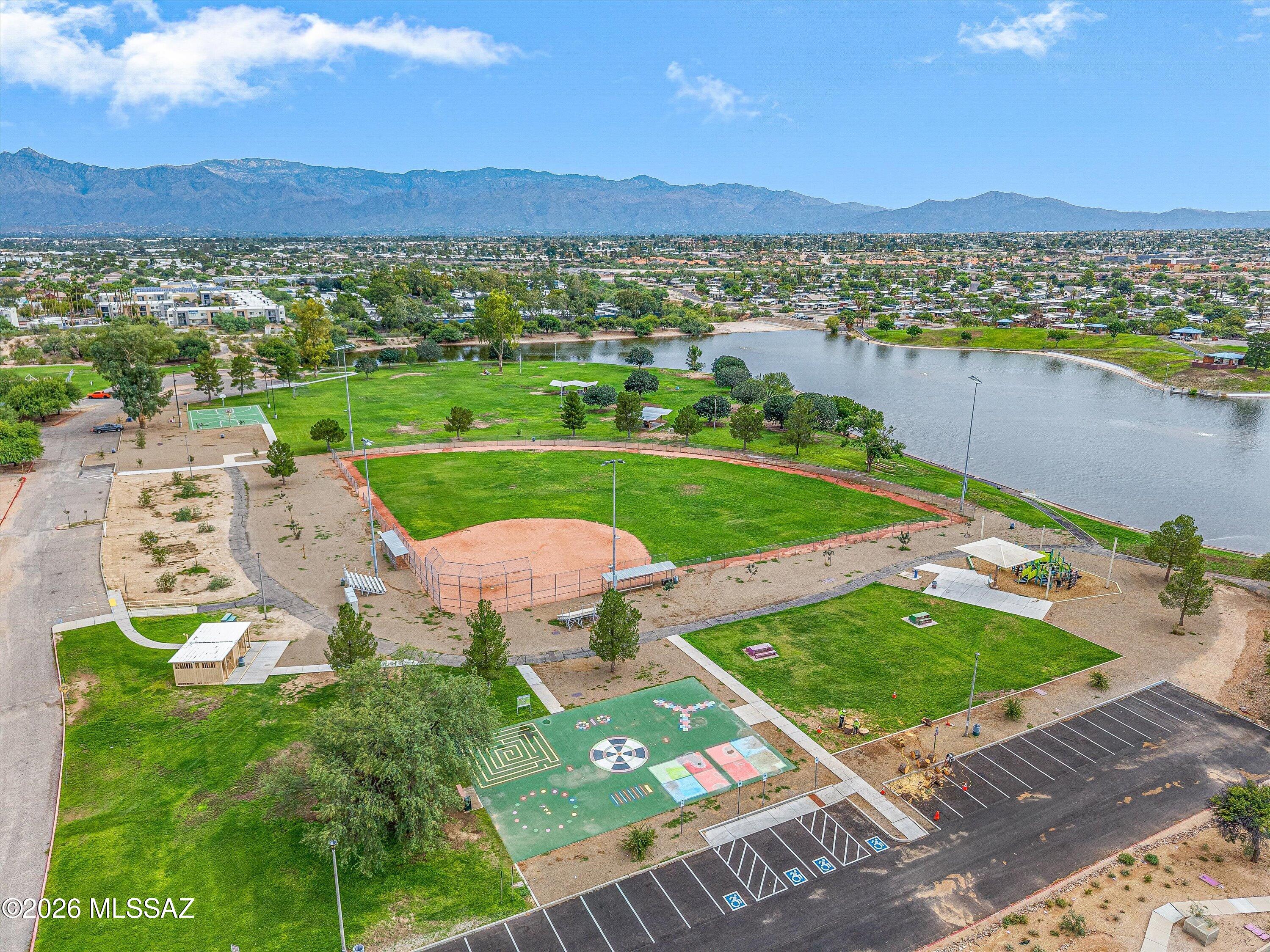 3300 S Lakeside View Drive