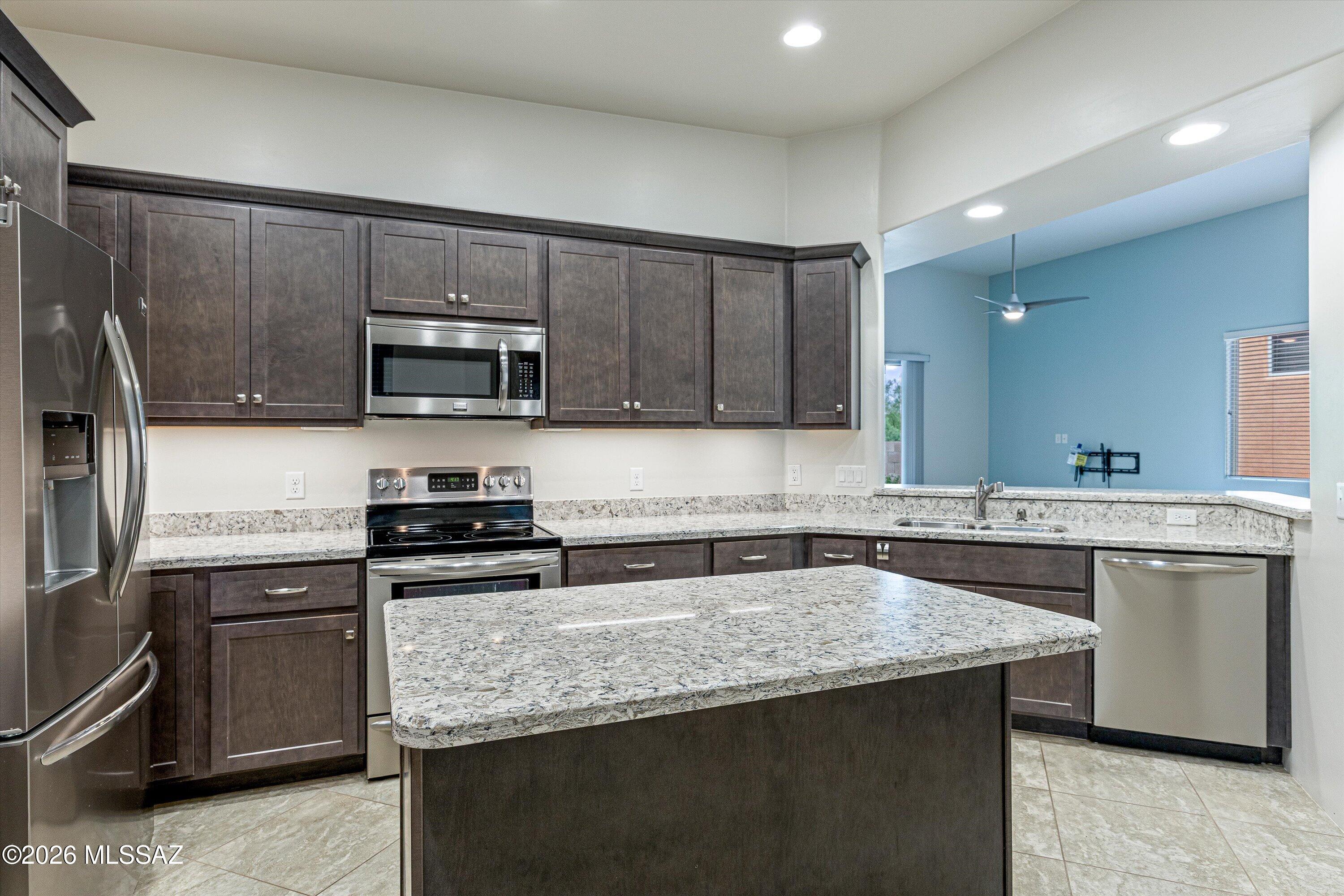 3300 S Lakeside View Drive