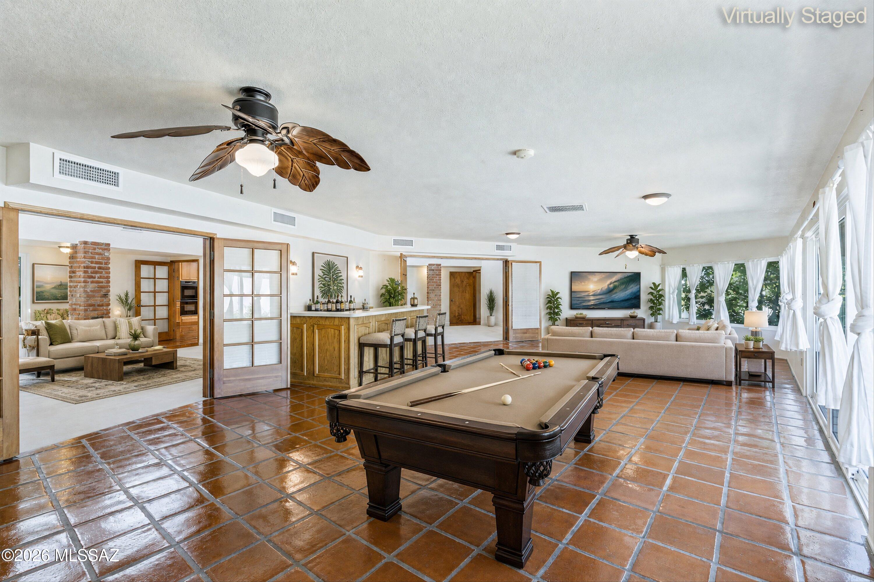 2871 N Longhorn Drive