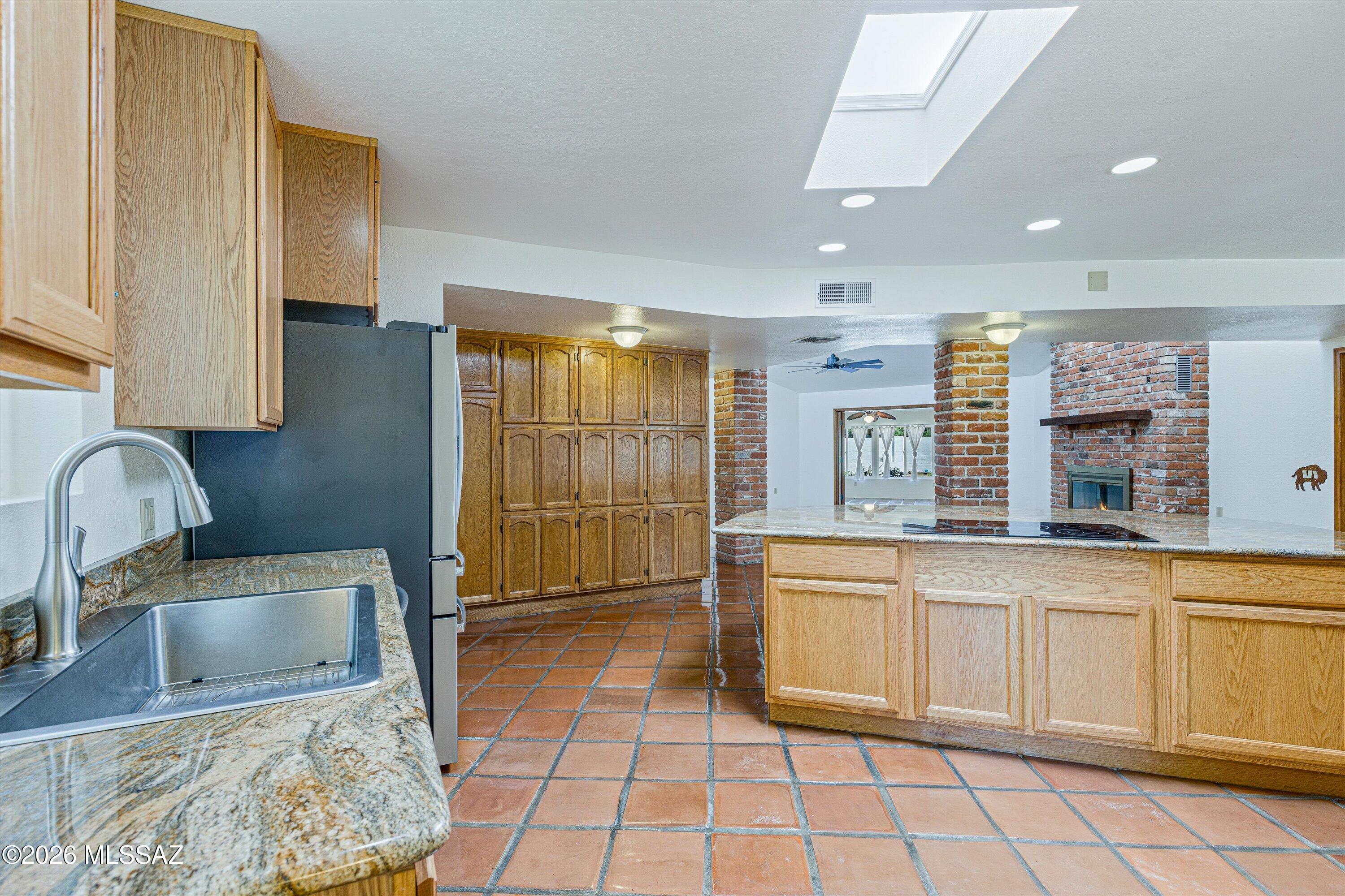 2871 N Longhorn Drive