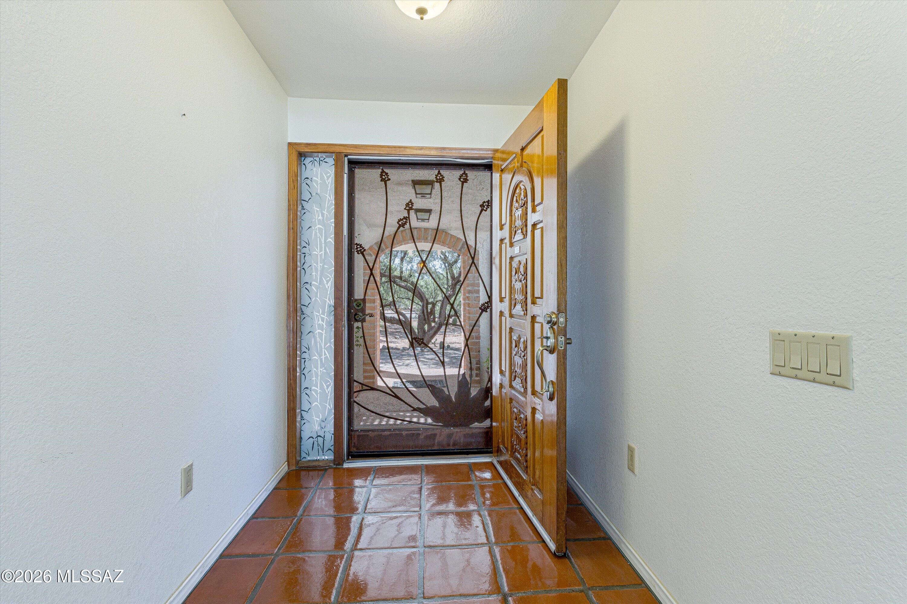 2871 N Longhorn Drive