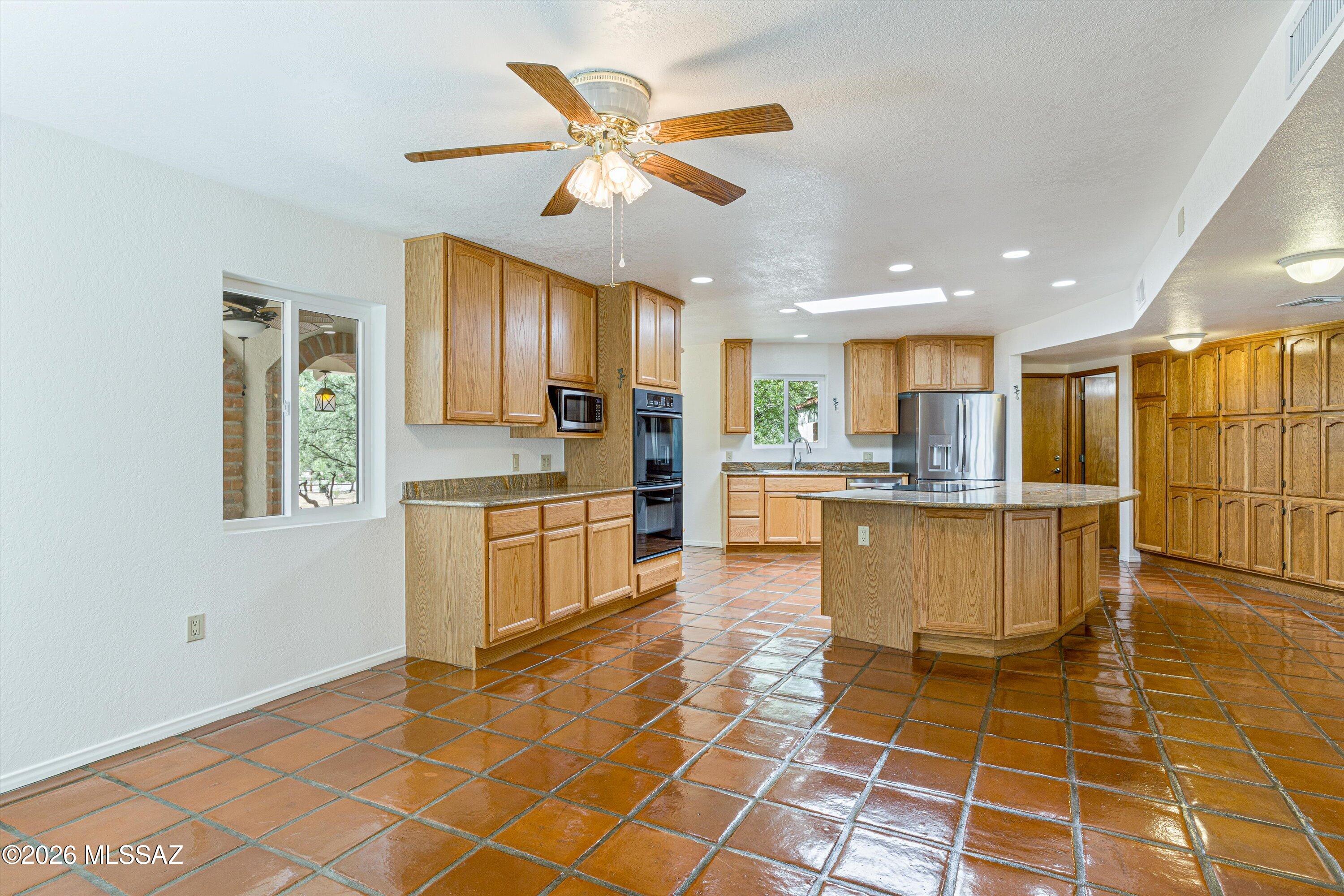 2871 N Longhorn Drive