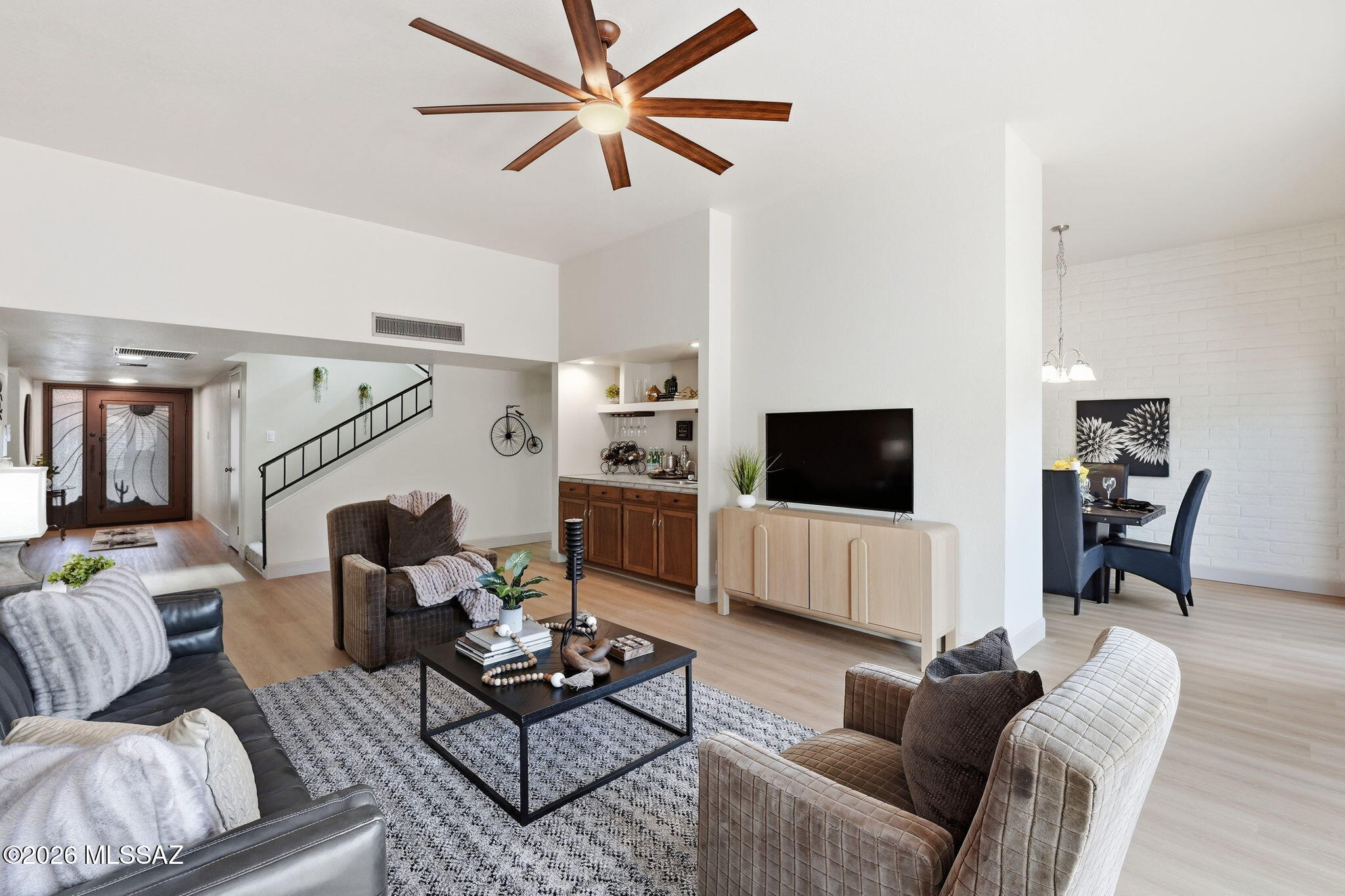 5934 N Placita Del Conde