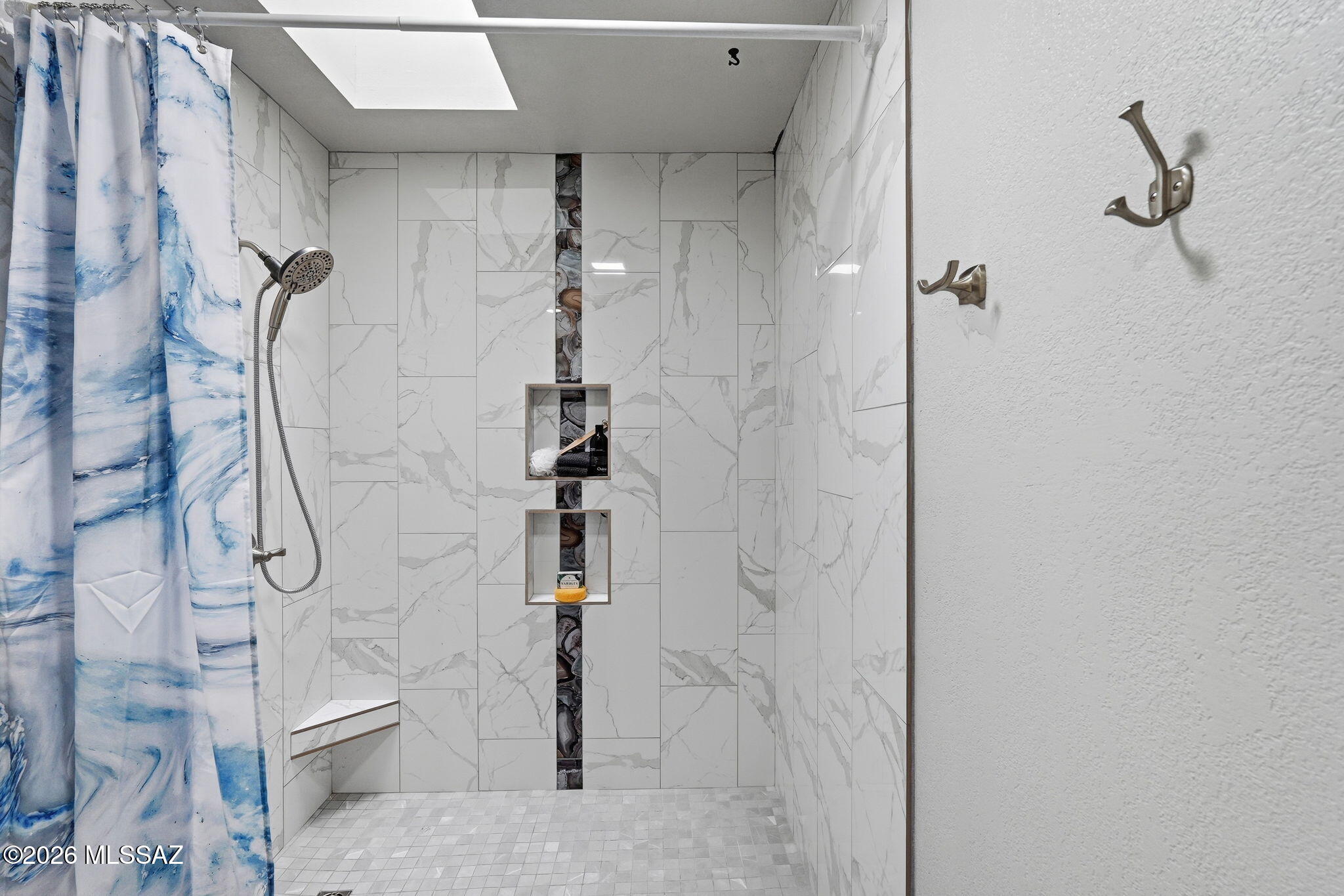 5934 N Placita Del Conde
