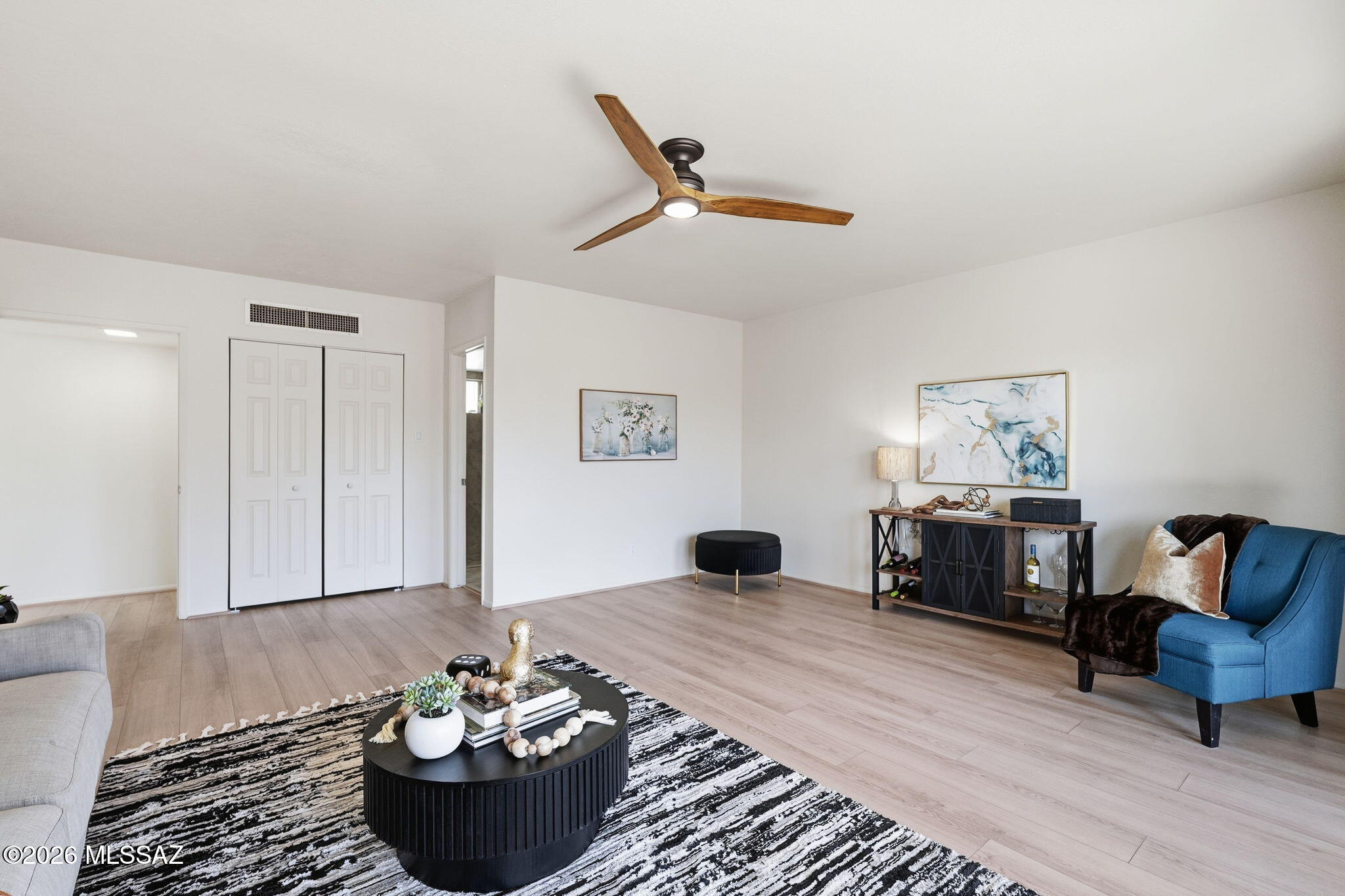 5934 N Placita Del Conde