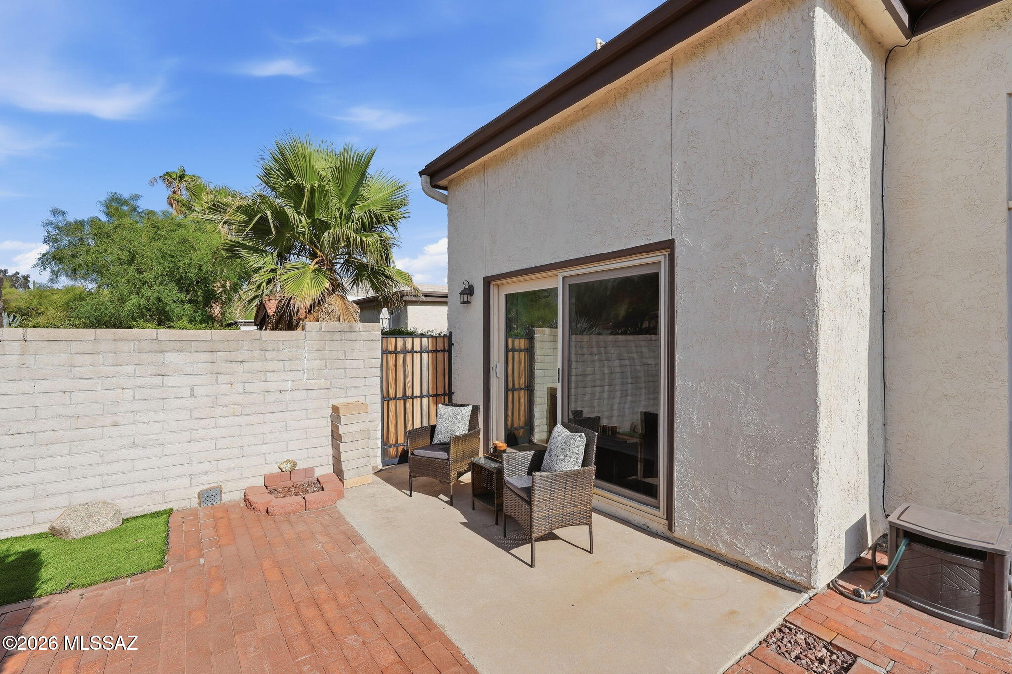 5934 N Placita Del Conde