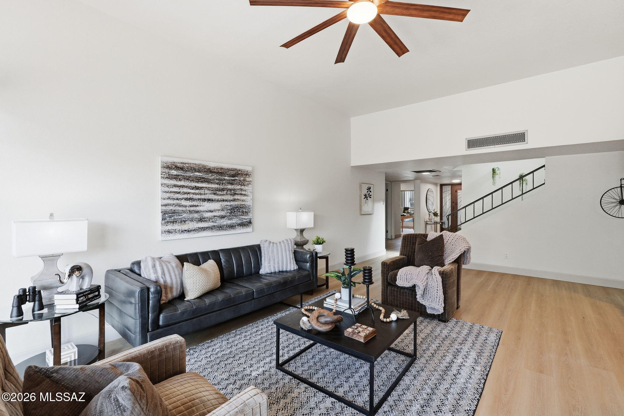 5934 N Placita Del Conde