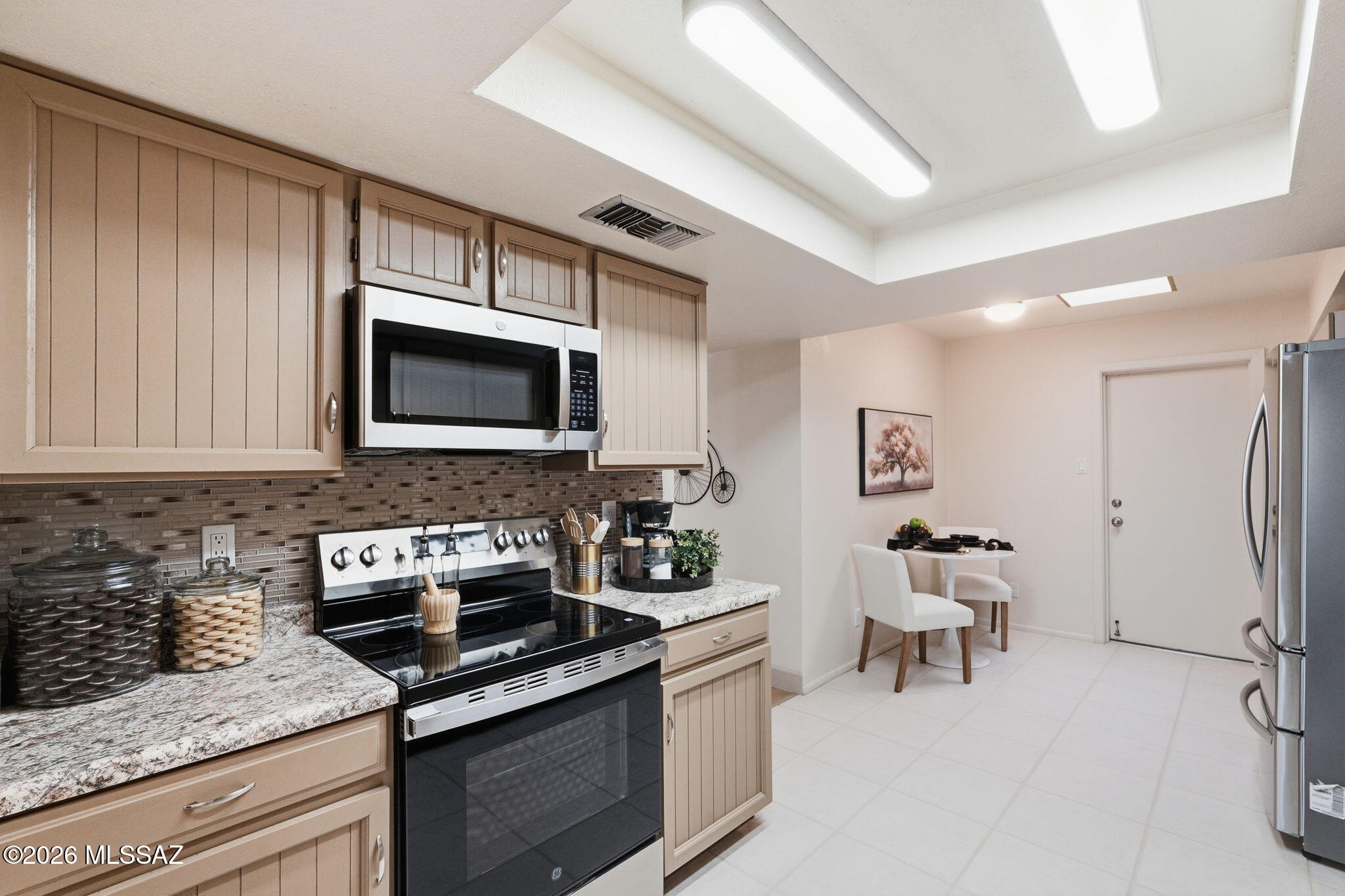 5934 N Placita Del Conde