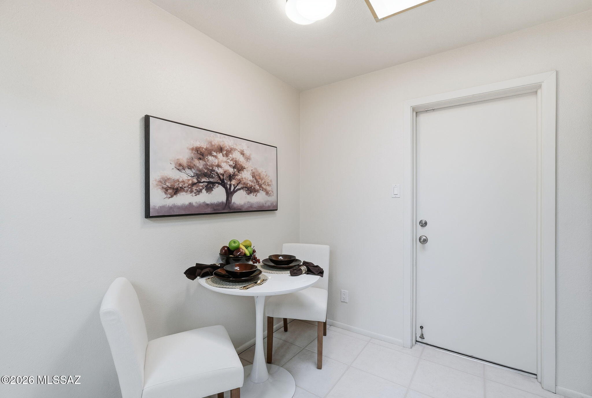 5934 N Placita Del Conde