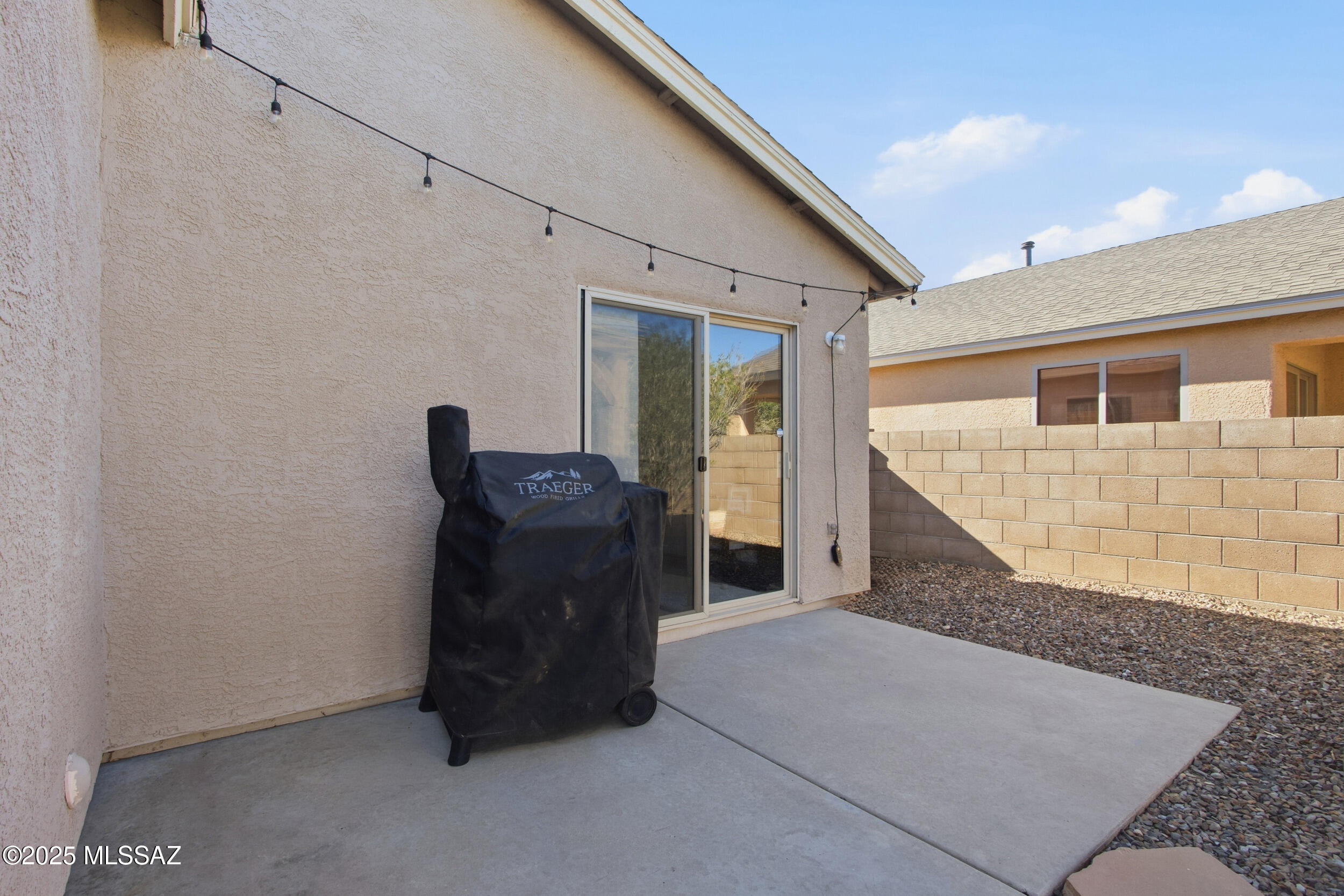 8807 E Mountain Spring Drive