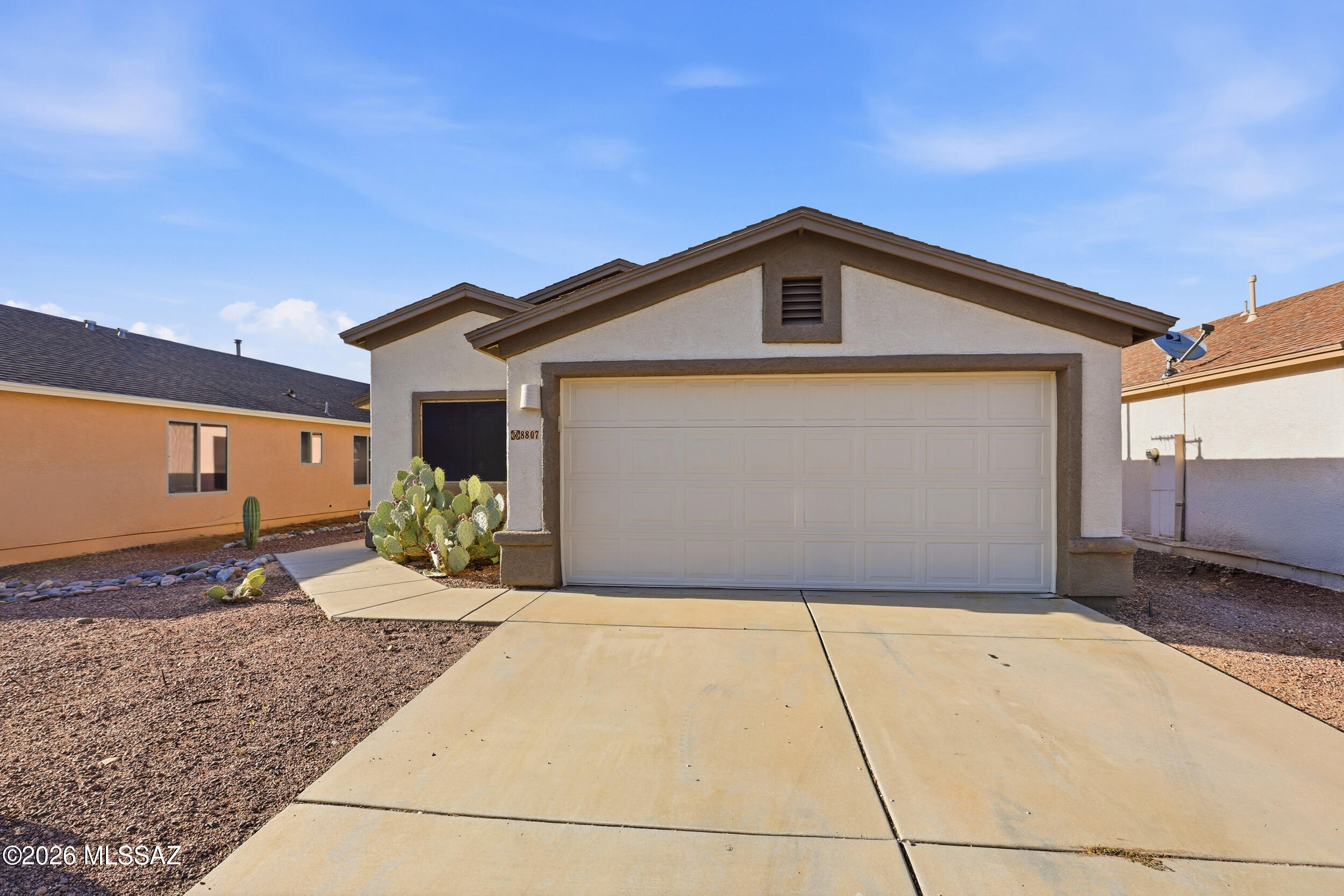 8807 E Mountain Spring Drive