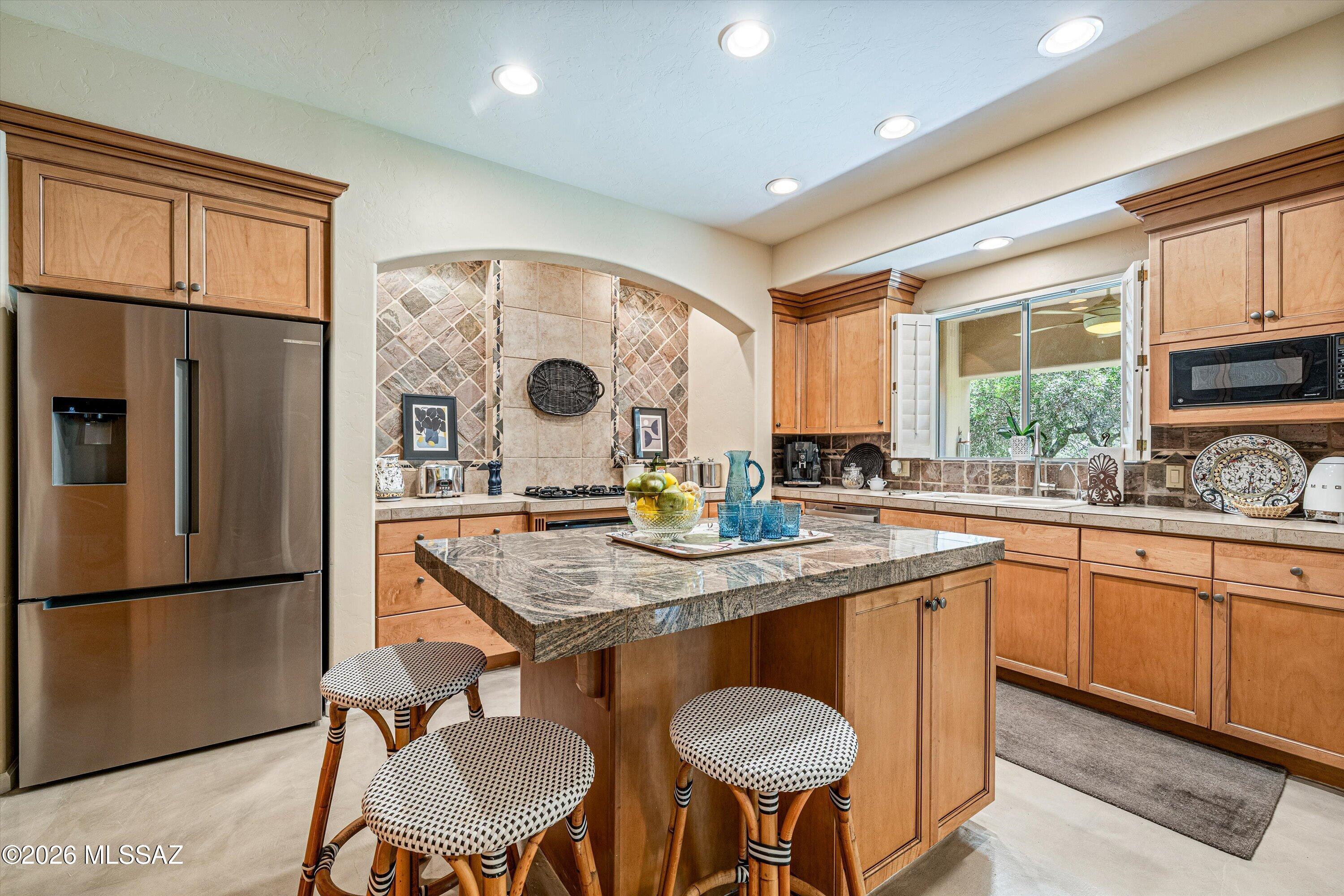 7144 E Placita Rancho La Cholla