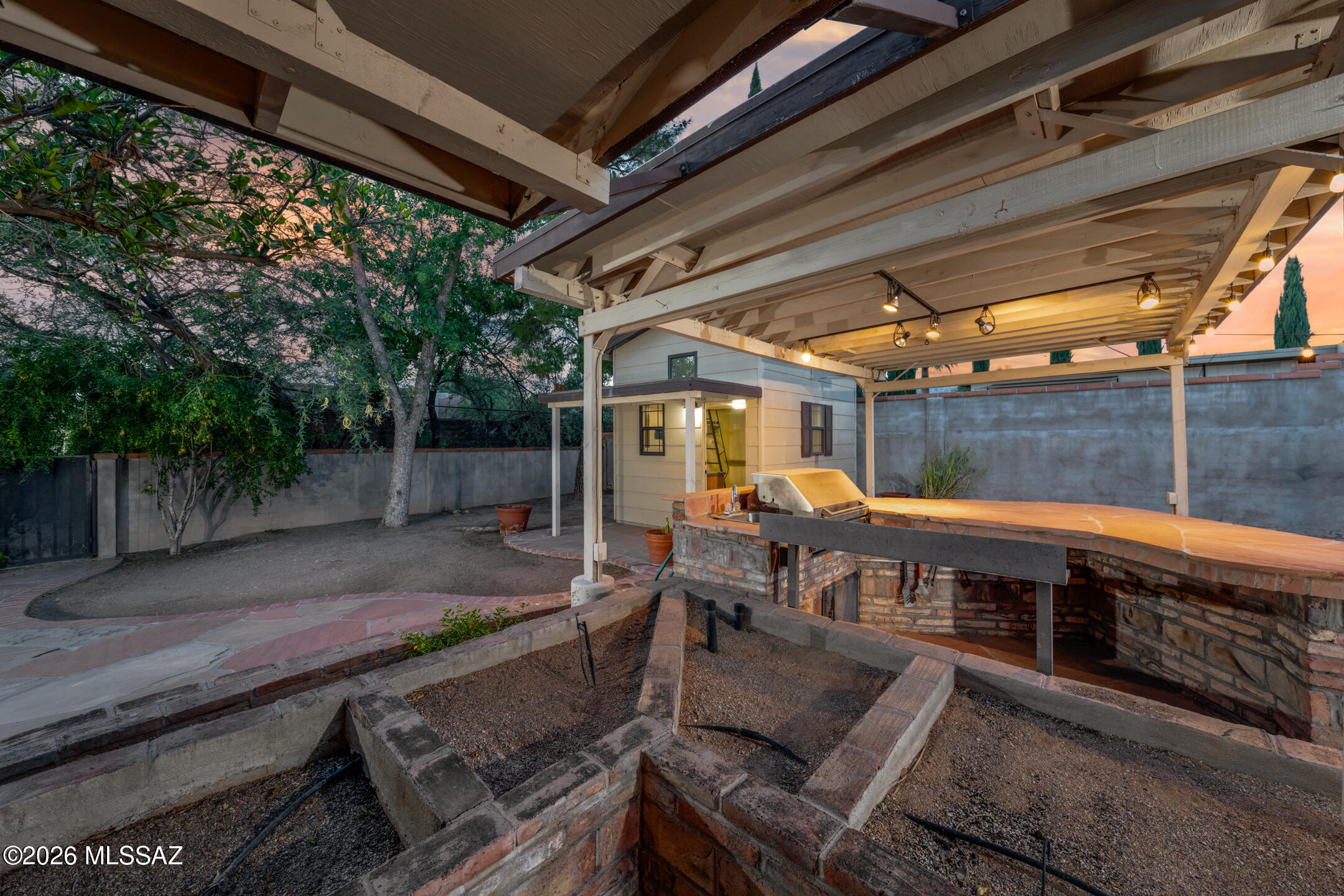 7221 E Sabino Vista Drive