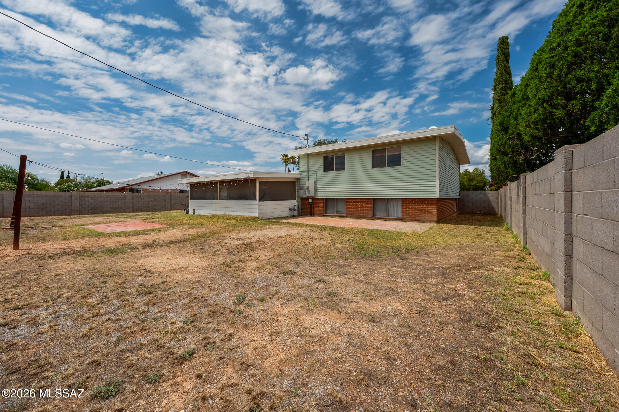 8002 E Rosewood Street