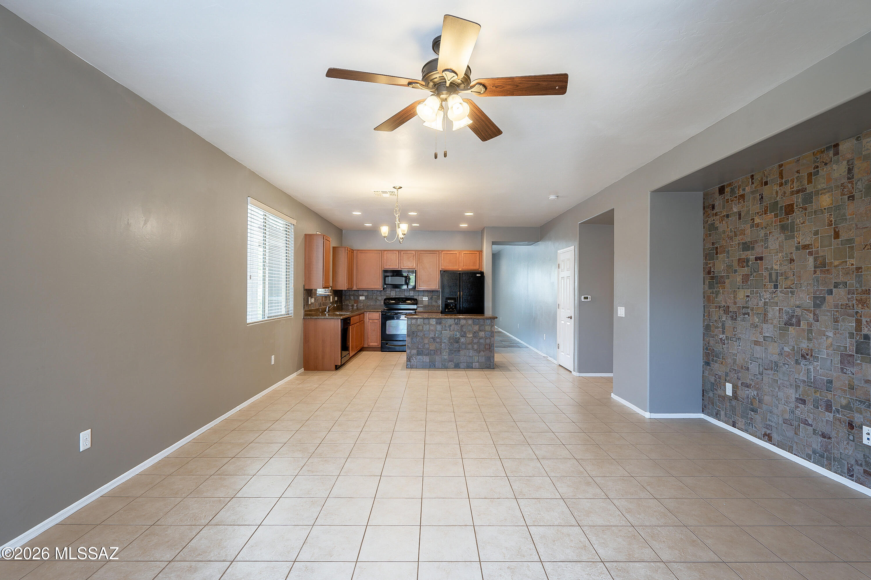 7307 E Heartwood Drive