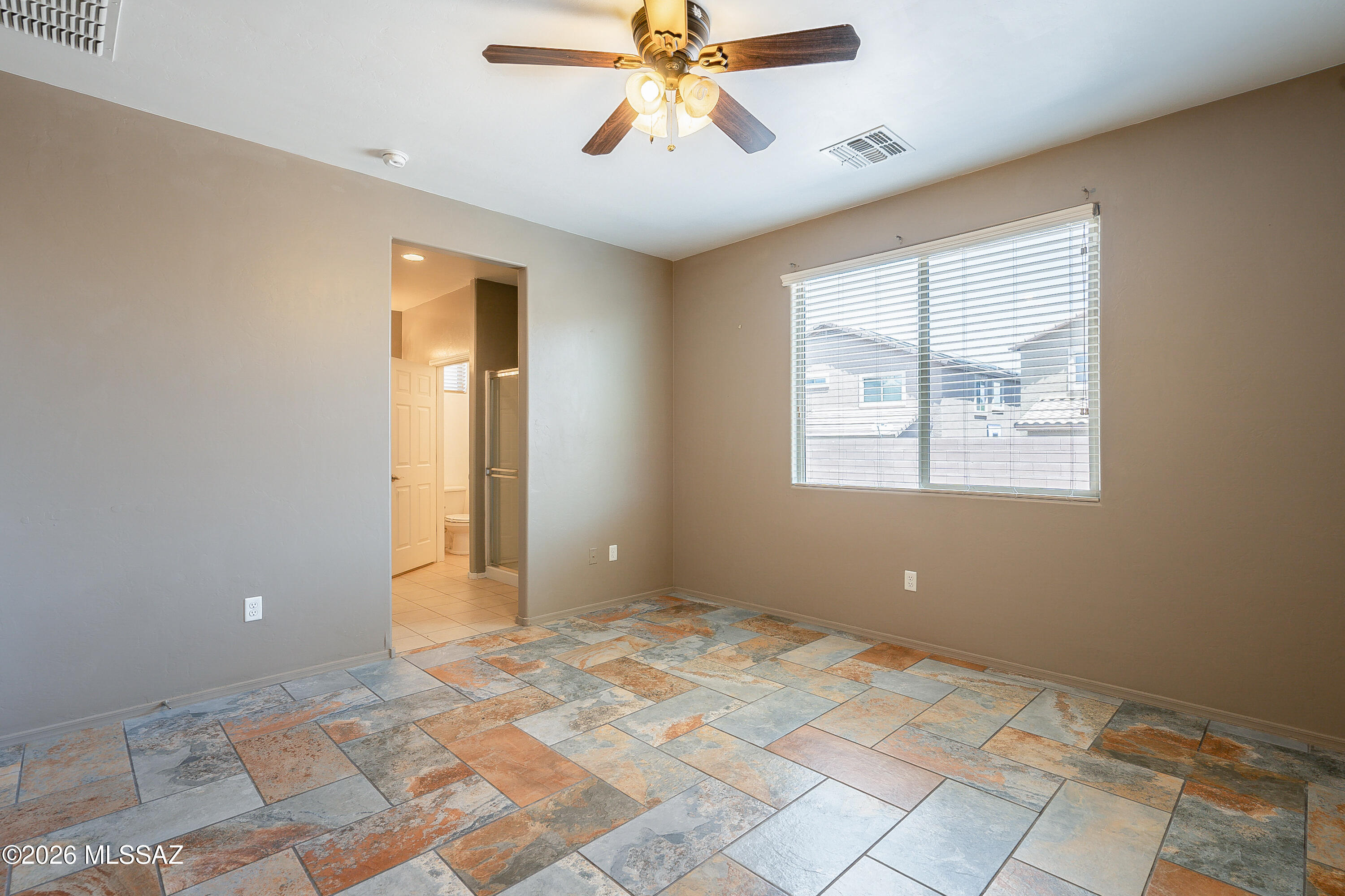7307 E Heartwood Drive