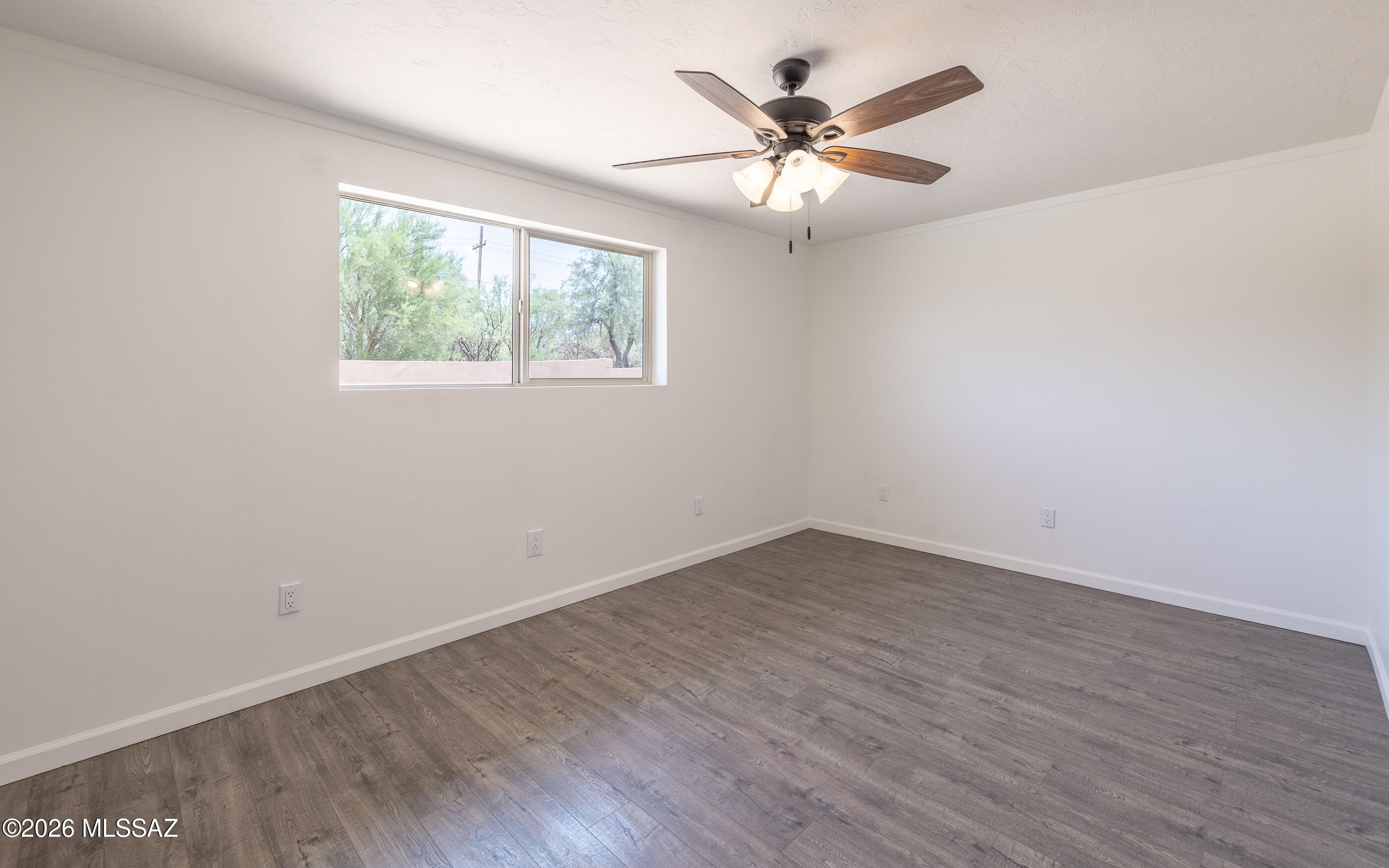 2942 N Longhorn Drive