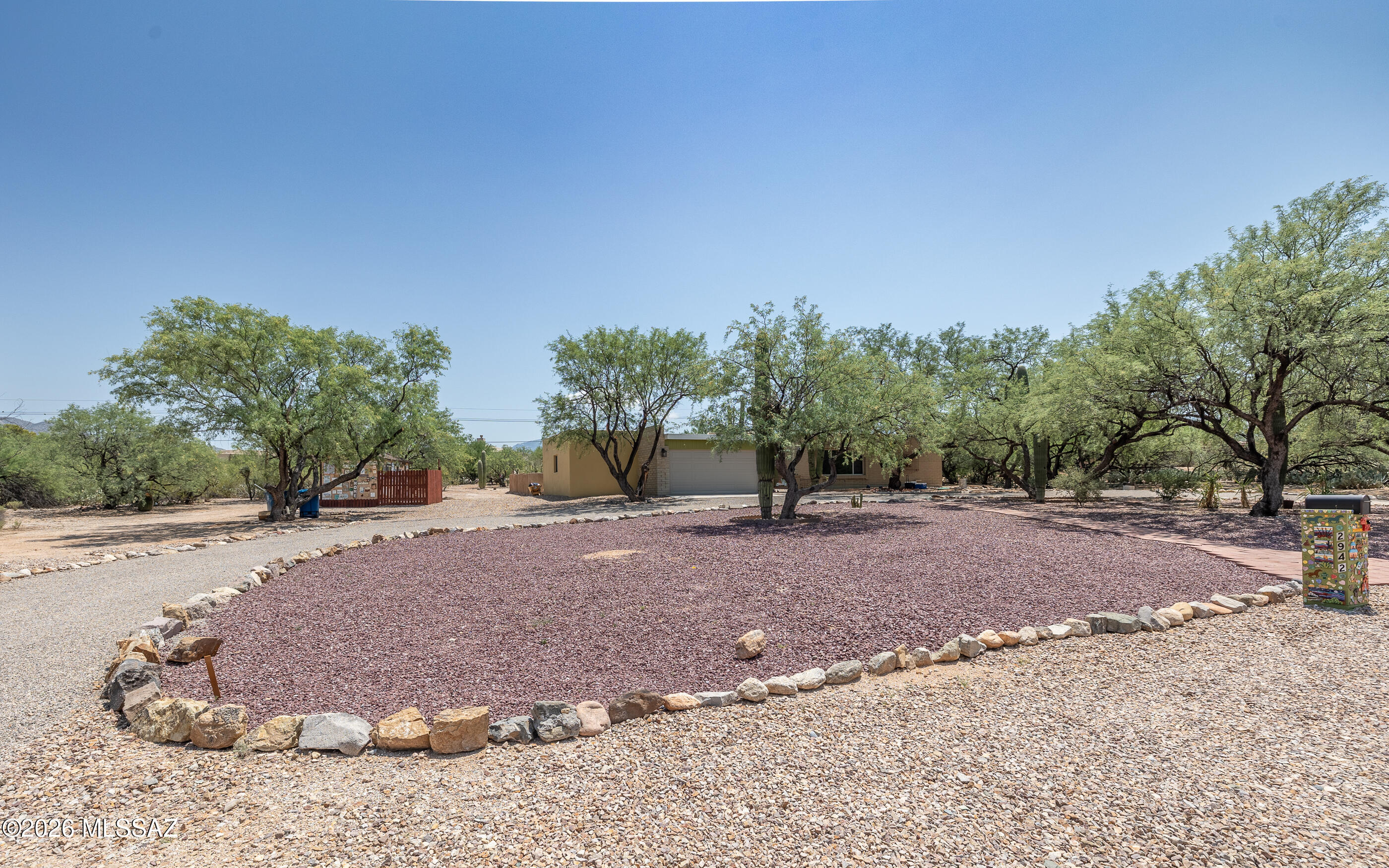2942 N Longhorn Drive