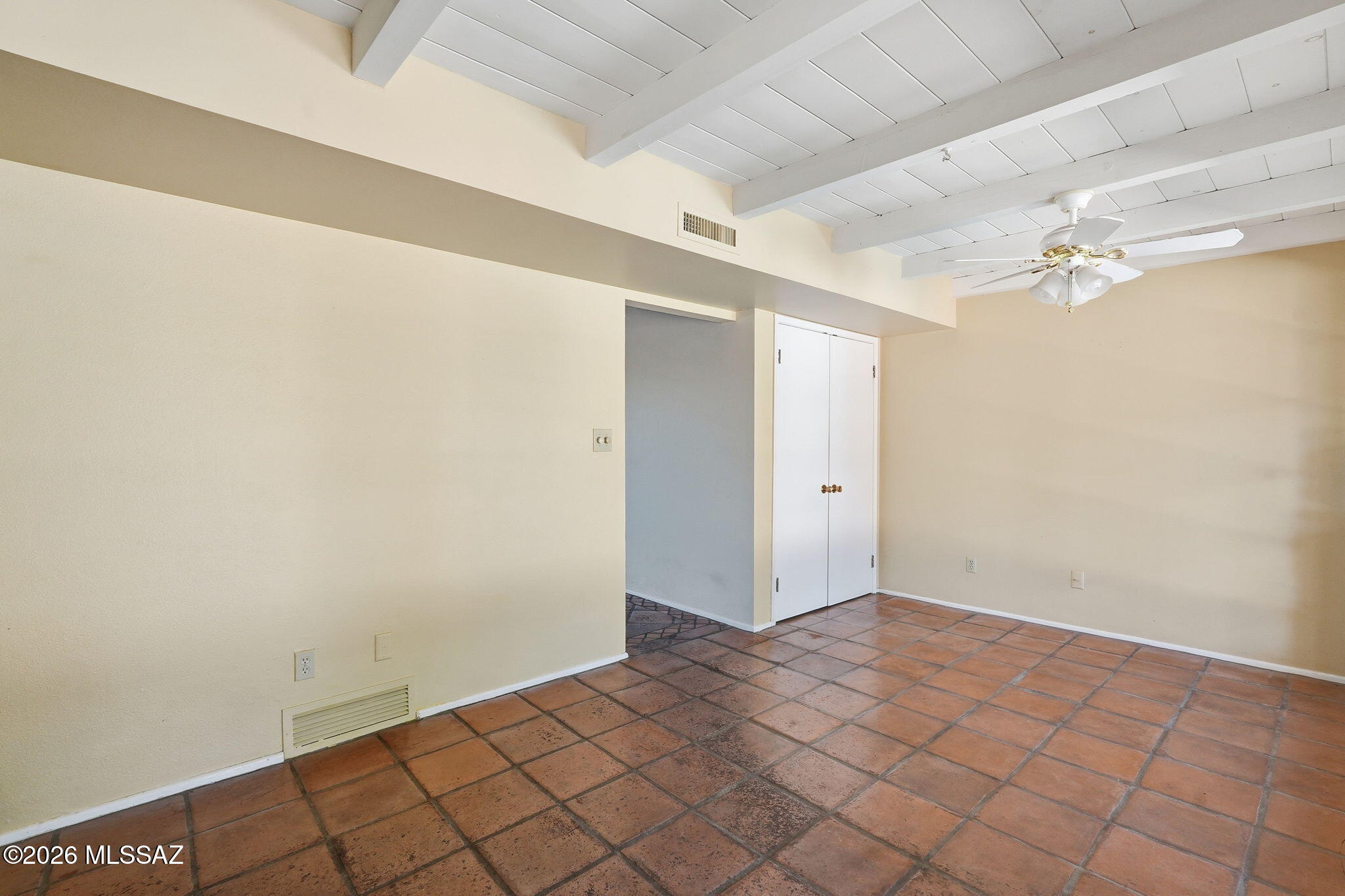 4390 N Camino Vinorama