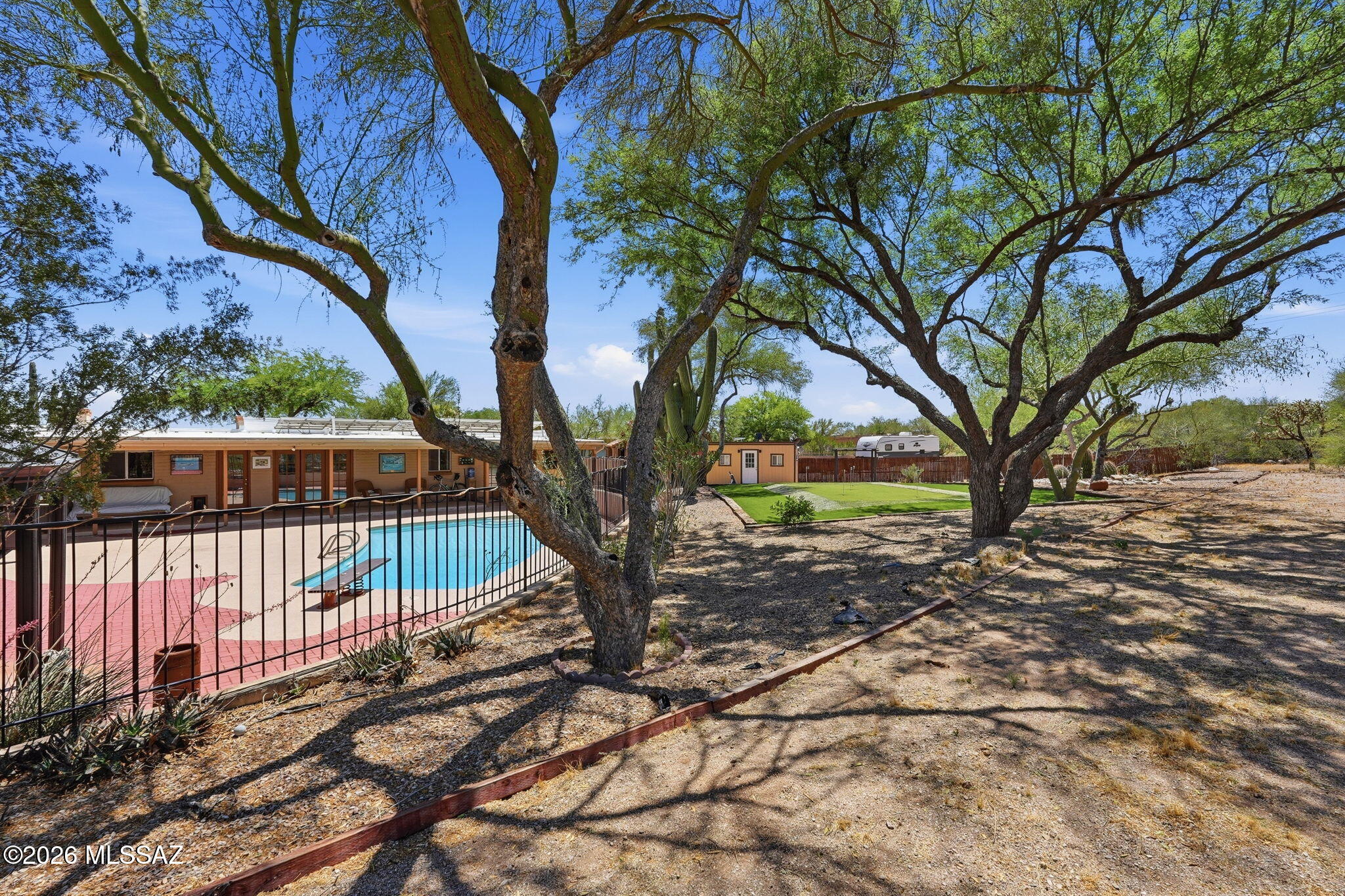 4390 N Camino Vinorama