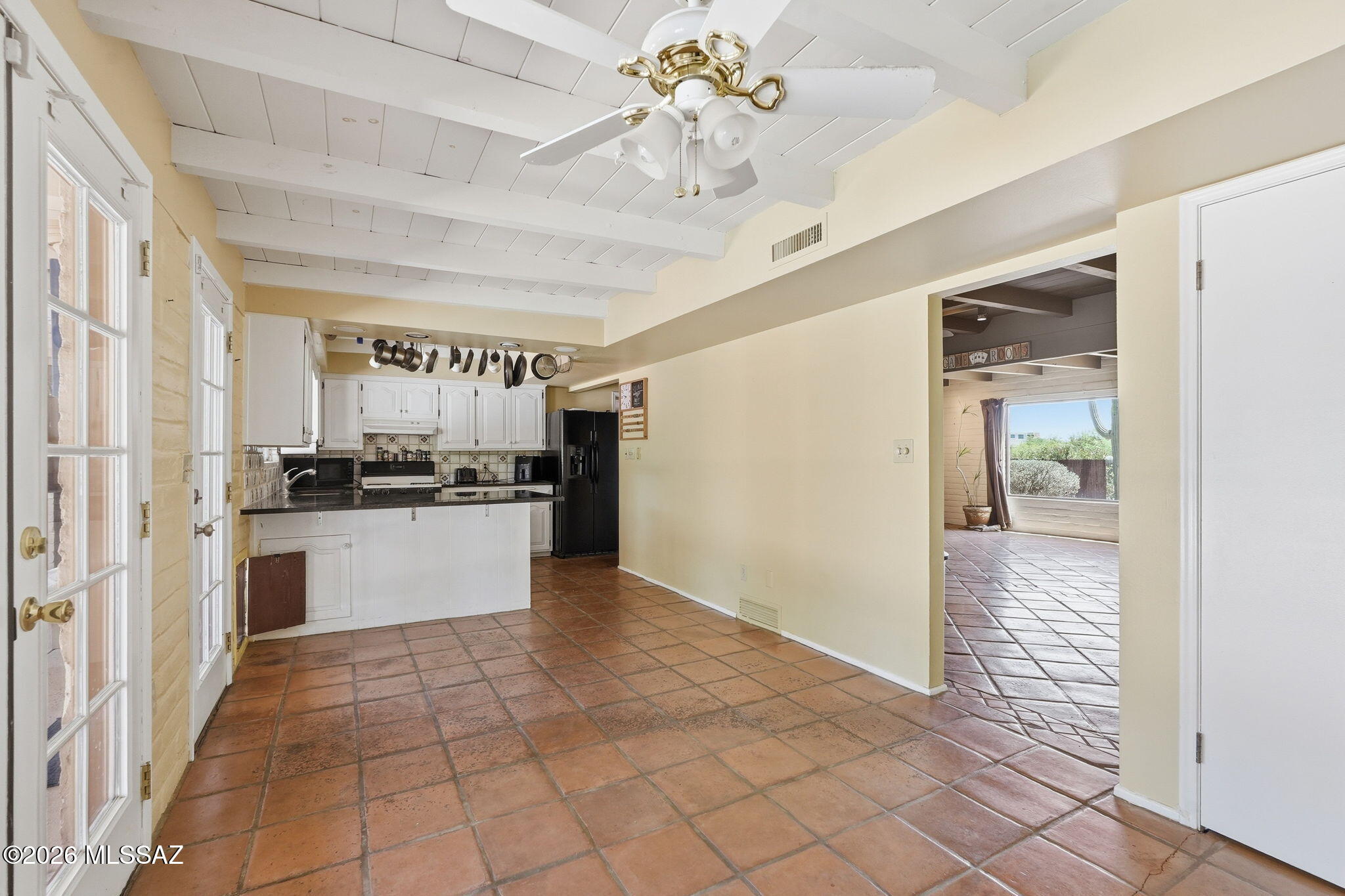 4390 N Camino Vinorama